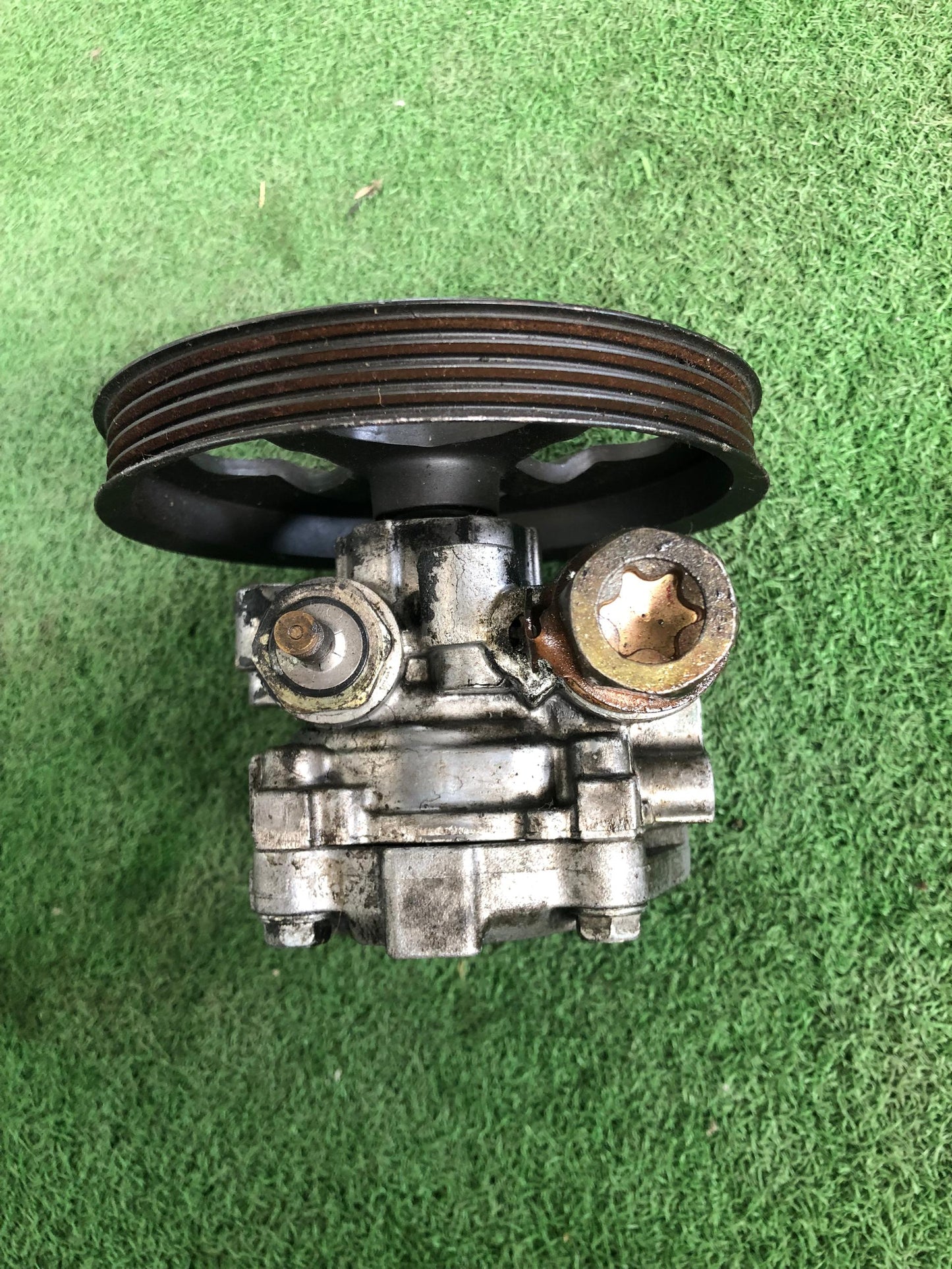 PERODUA MYVI STEERING PUMP (SP0015)
