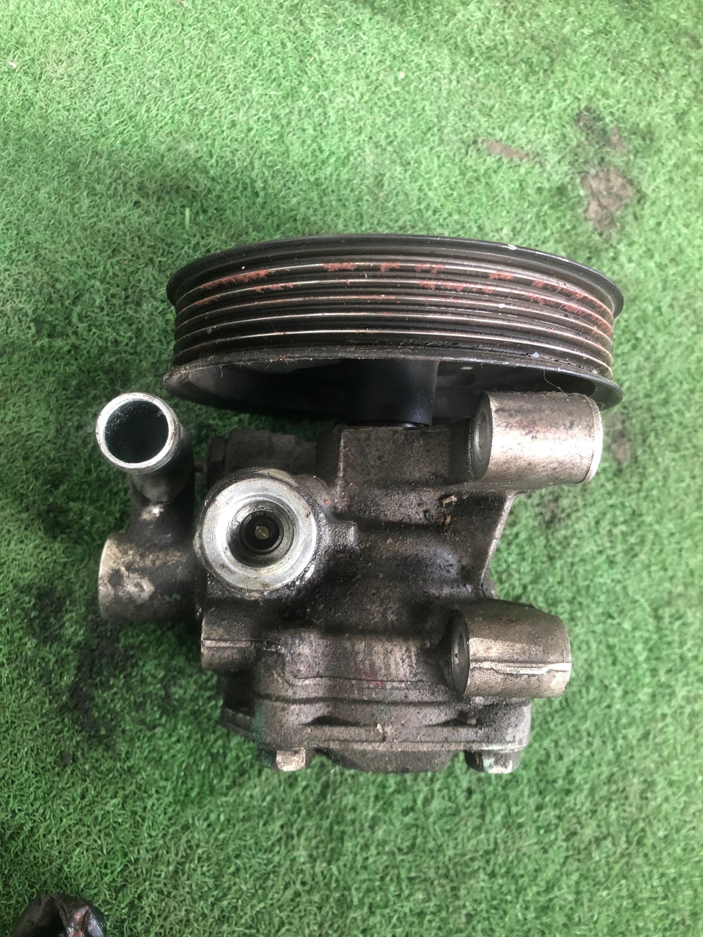 PROTON SAGA VVT STEERING PUMP (SP0017)