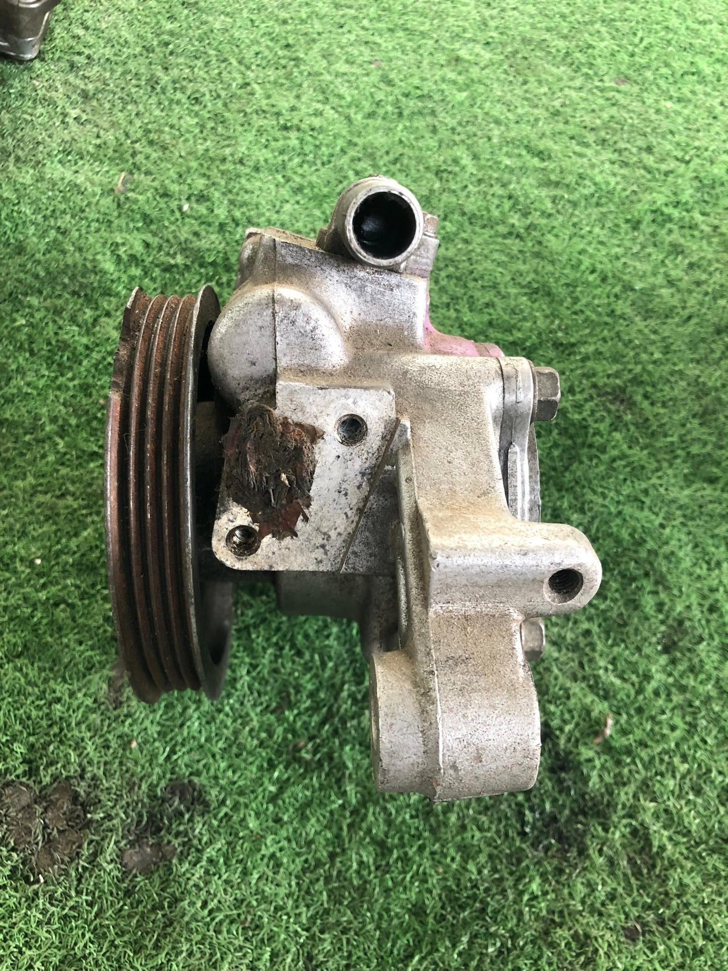 HONDA CIVIC FD STEERING PUMP (SP0002)