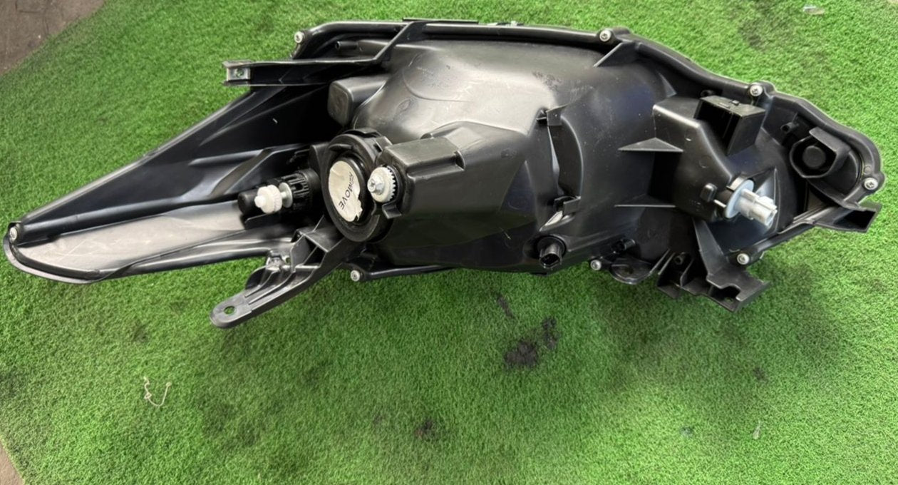 TOYOTA VIOS NCP150 HEADLAMP RH TAIWAN (HL0055)
