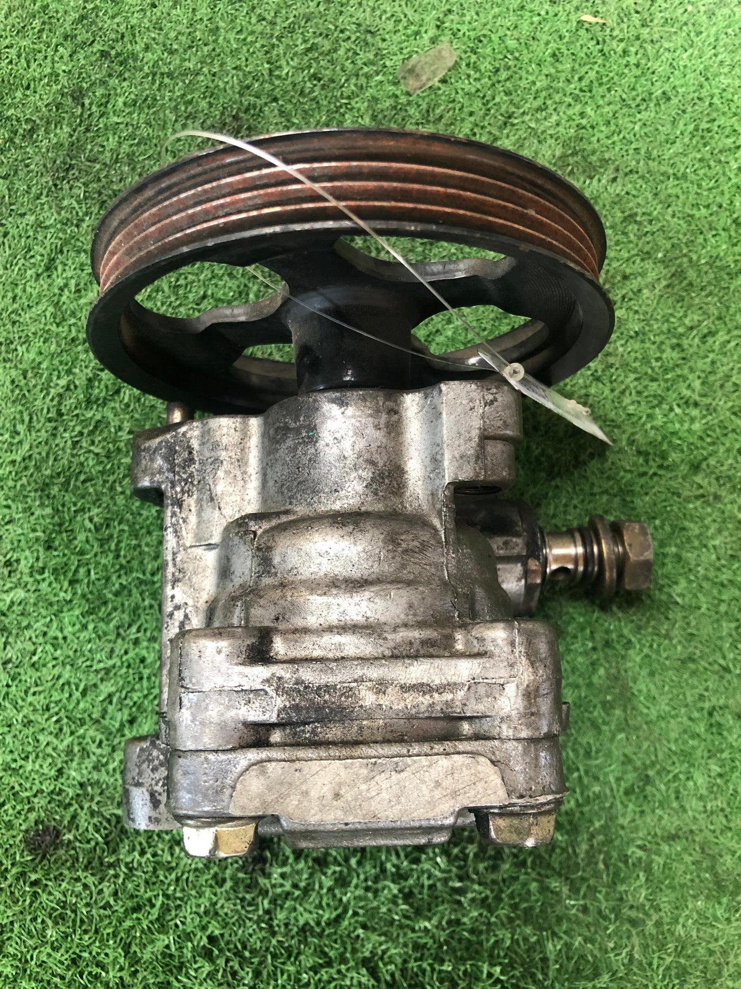 PROTON WIRA STEERING PUMP (SP0022)