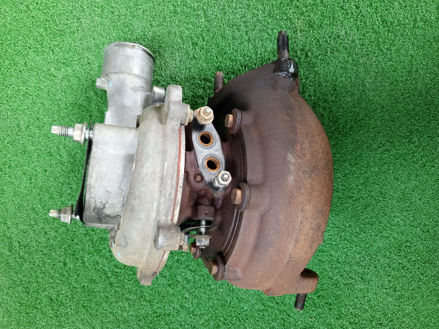 TOYOTA HILUX VIGO KUN26 VNT 3.0 TURBO (17201-0L041)