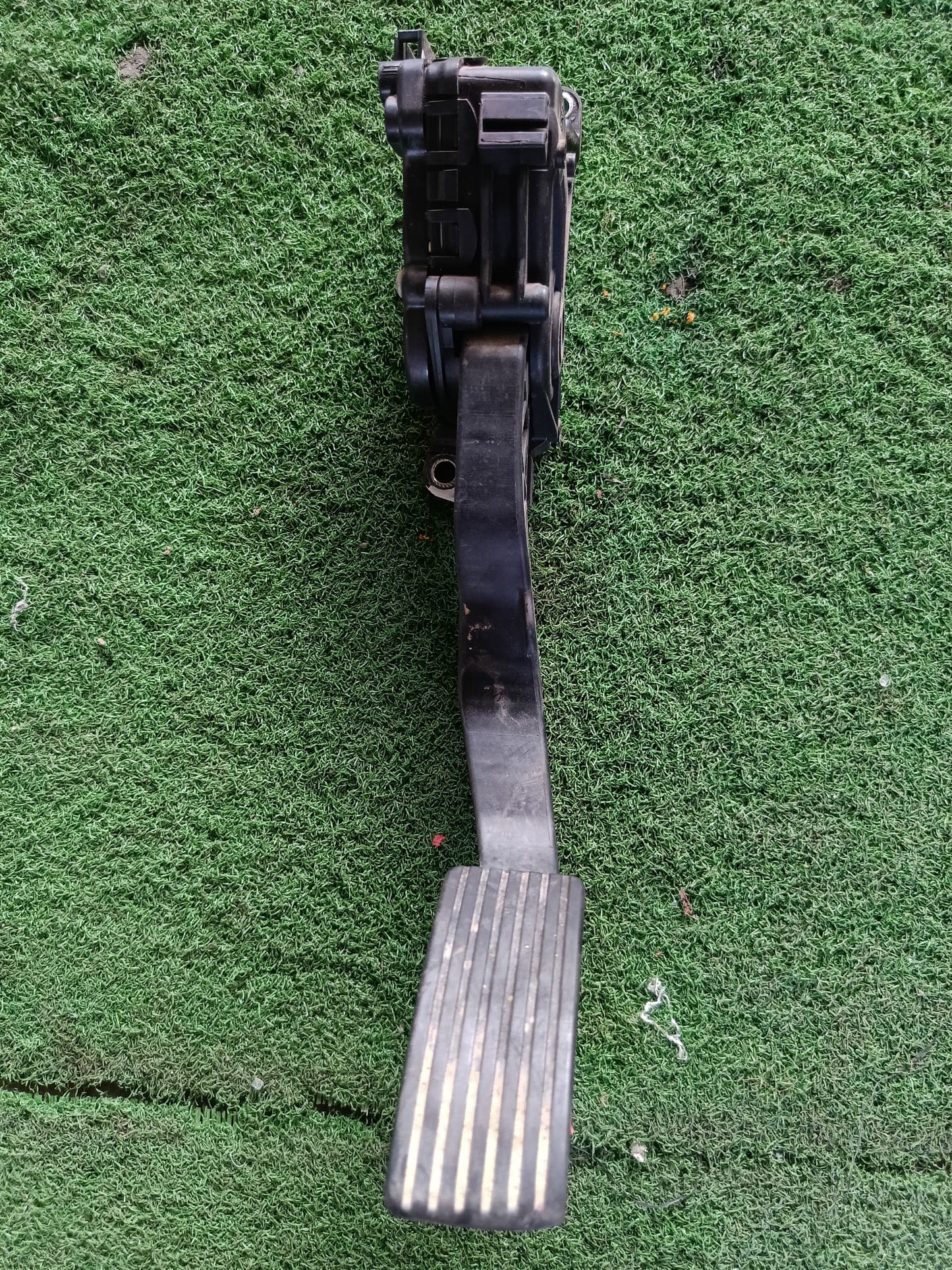 PROTON EXORA PEDAL SESNSOR (PW827159)