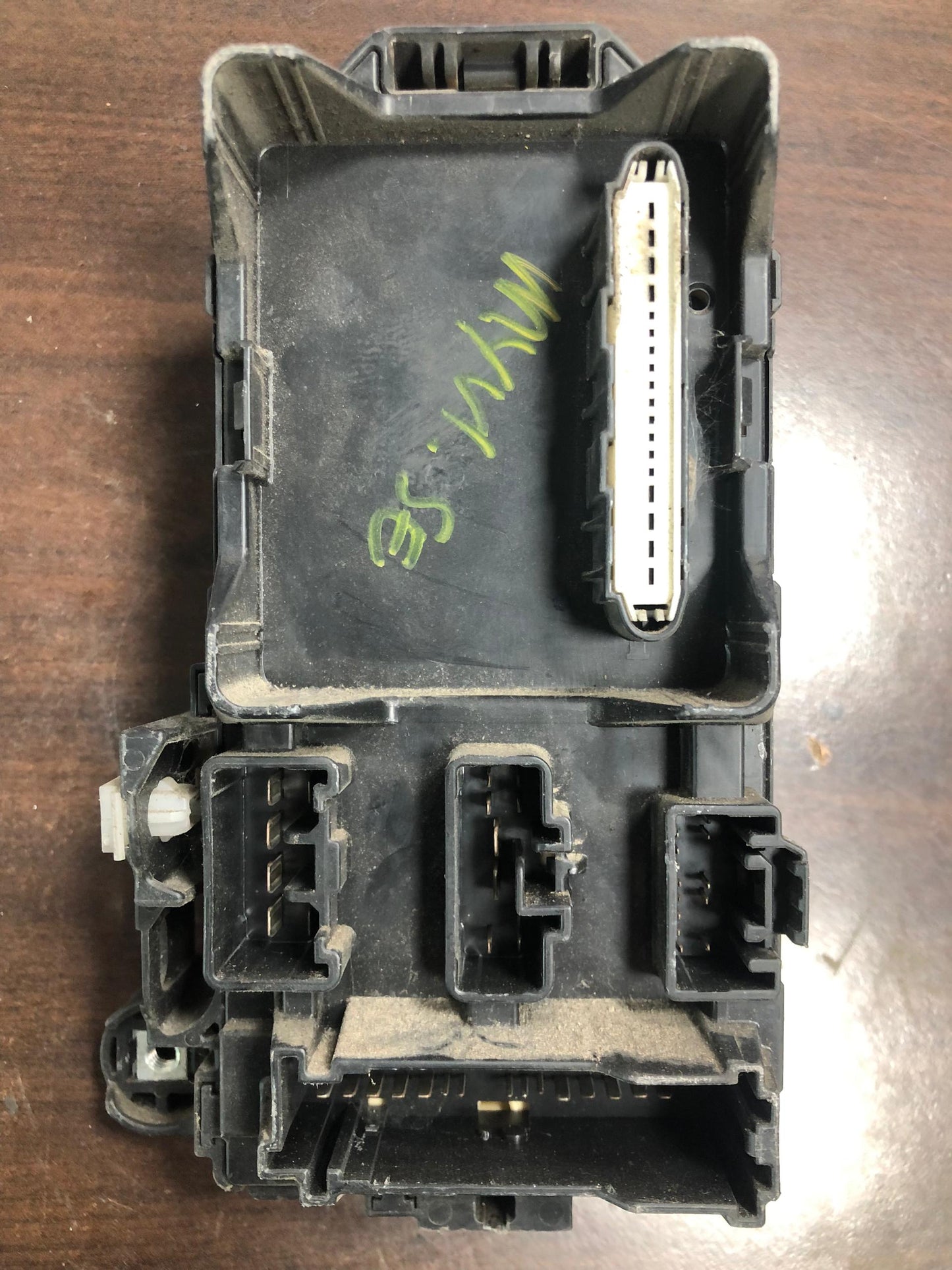 PERODUA MYVI SE FUSE BOX (FSB0002)