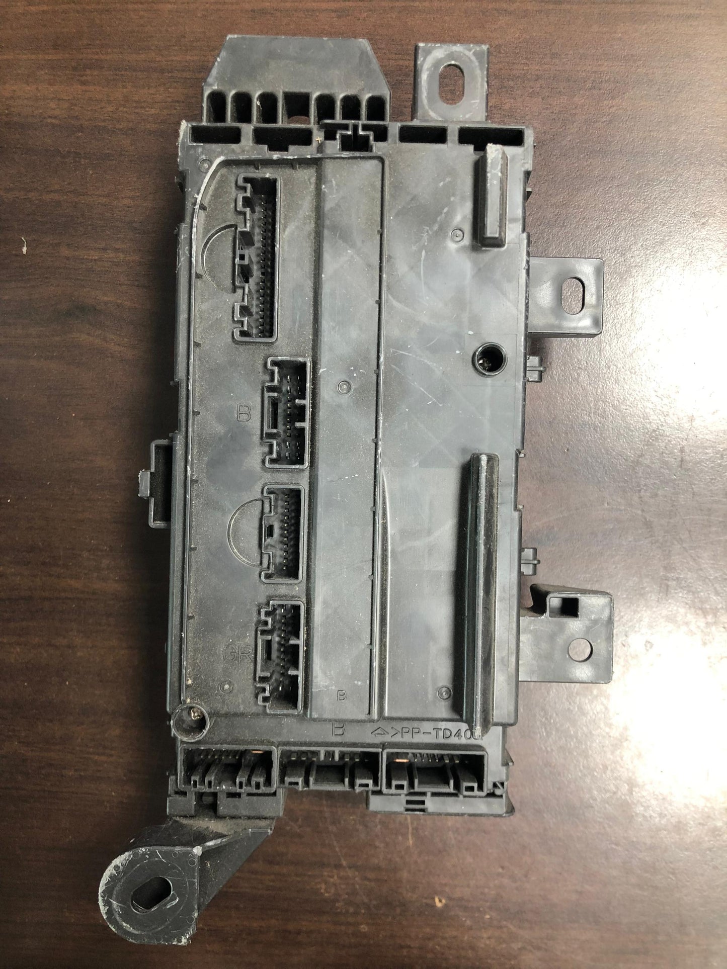 TOYOTA RUSH FUSE BOX (82600-BZ860)