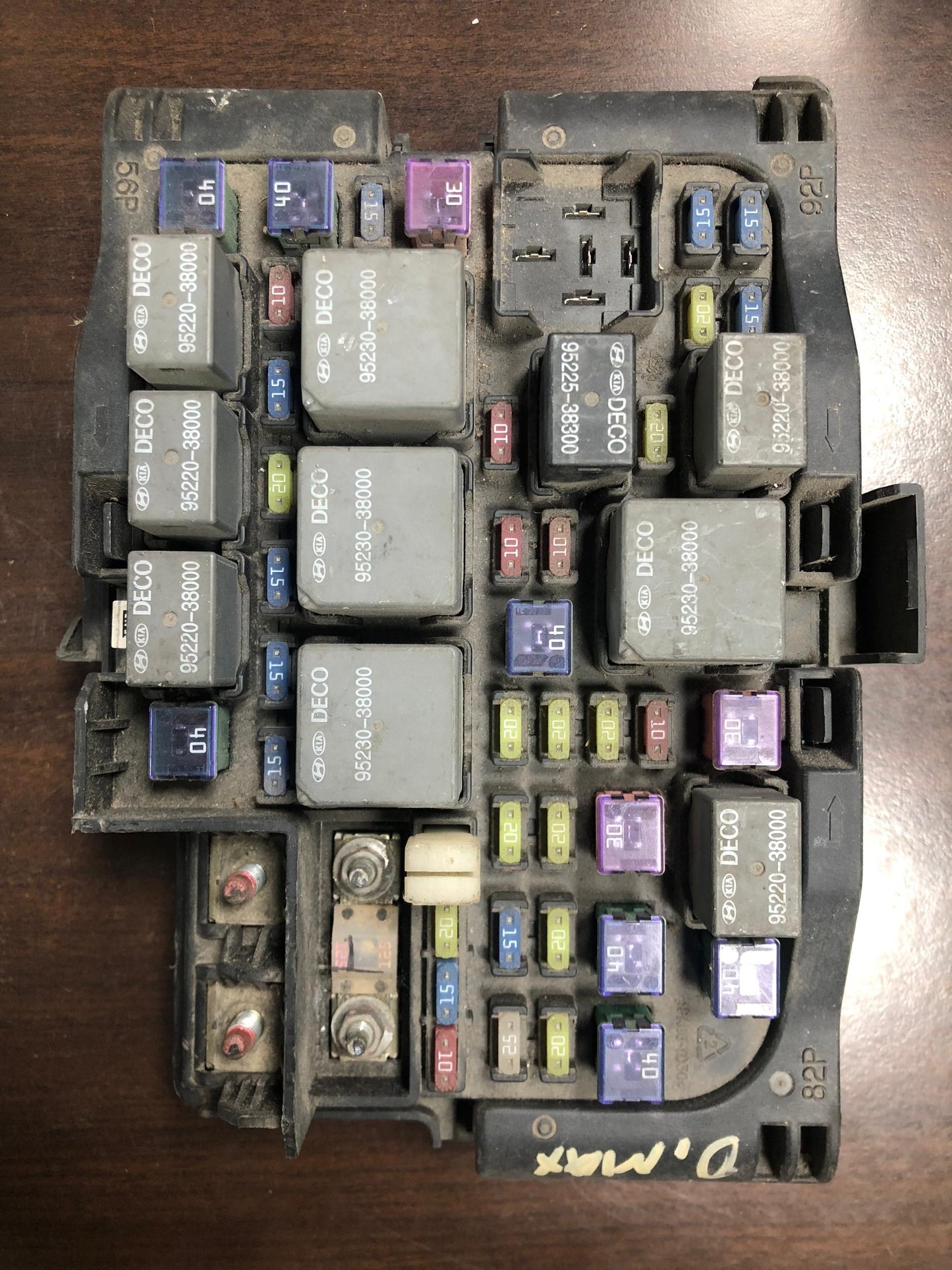 KIA RONDO FUSE BOX (91950-1D200)