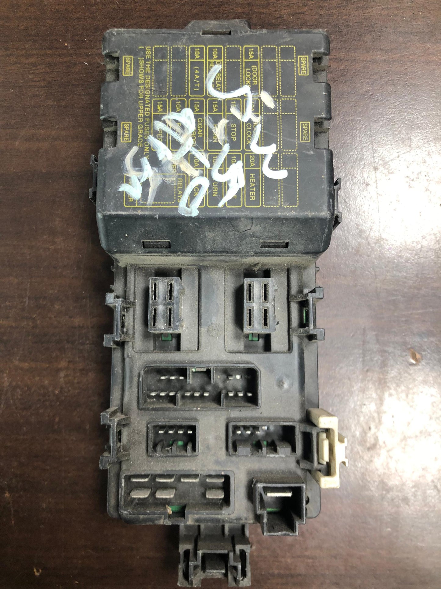 PROTON WIRA FUSE BOX (PW538617)