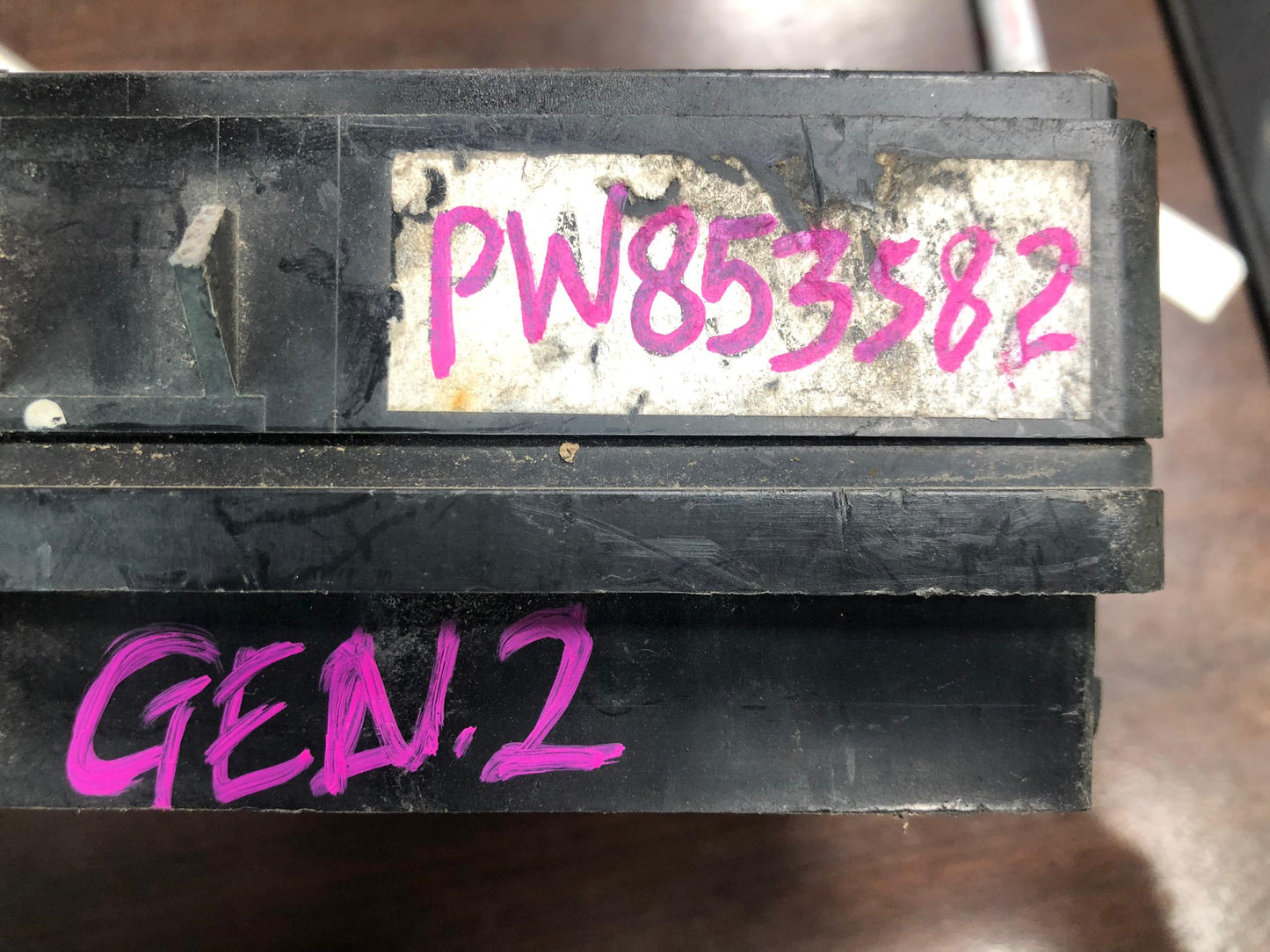 PROTON GEN2 FUSE BOX (PW853582)