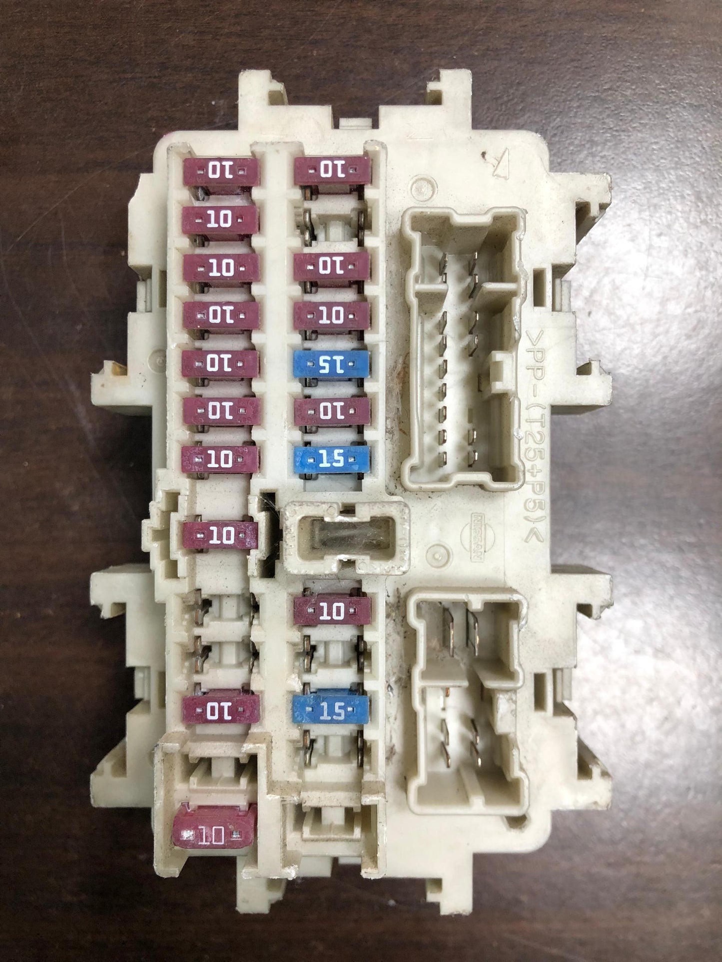 NISSAN SERENA FUSE BOX (FSB0011)