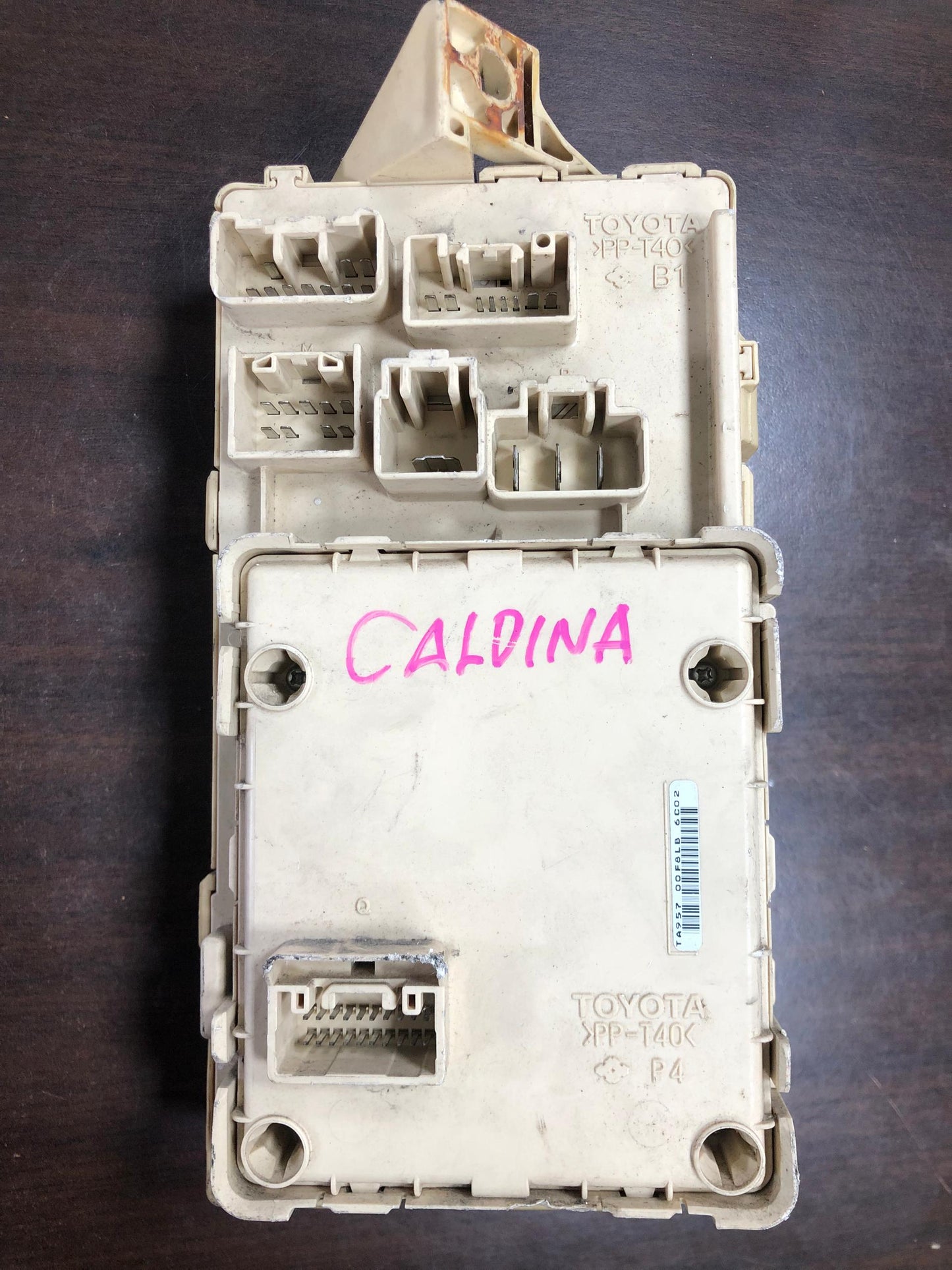 TOYOTA CALDINA FUSE BOX (FSB0013)