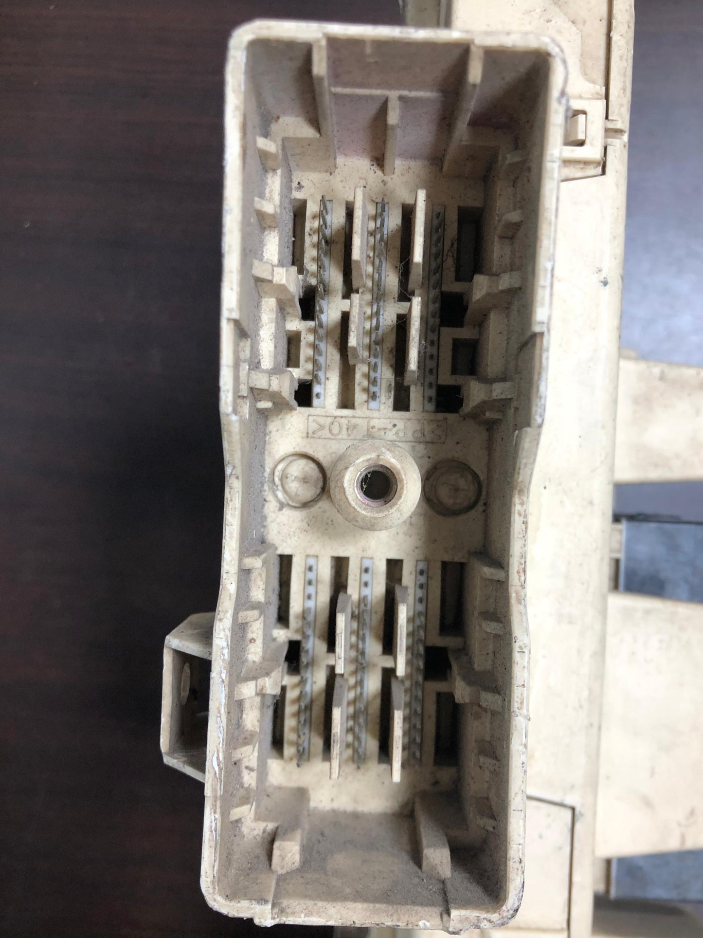 TOYOTA LAND CRUISER UZJ100 FUSE BOX (FSB0014)