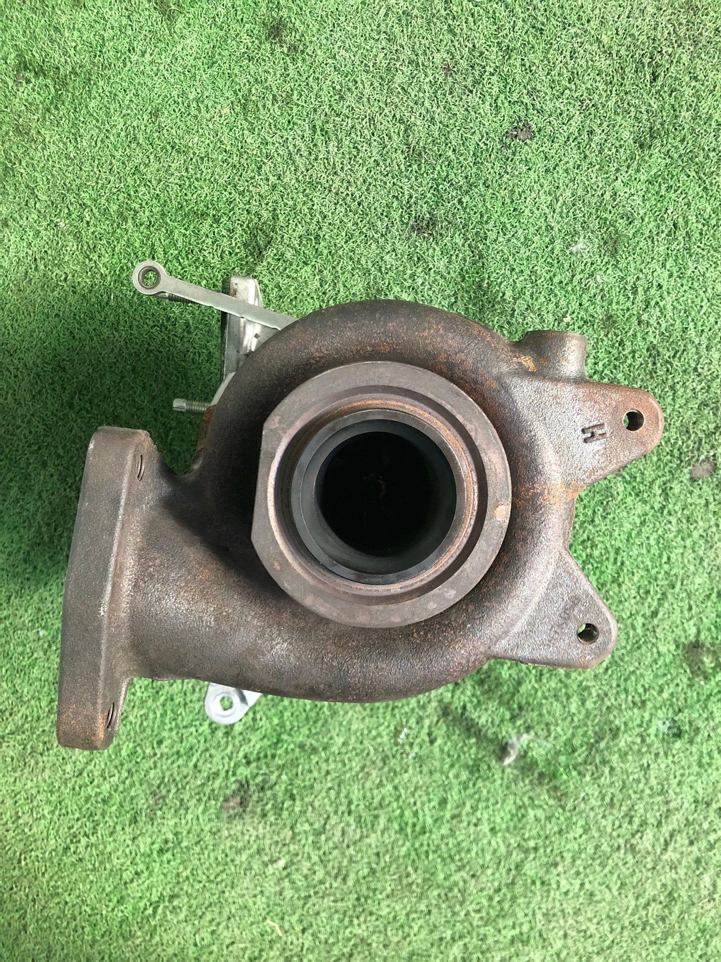 TOYOTA HILUX ROGUE 2.4 TURBO (17201-11110)