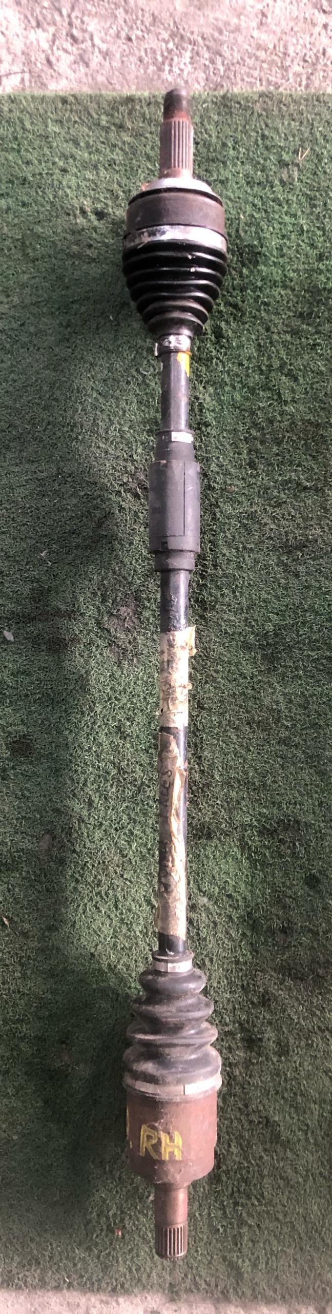 HONDA FREED DRIVE SHAFT RH (DS0043)