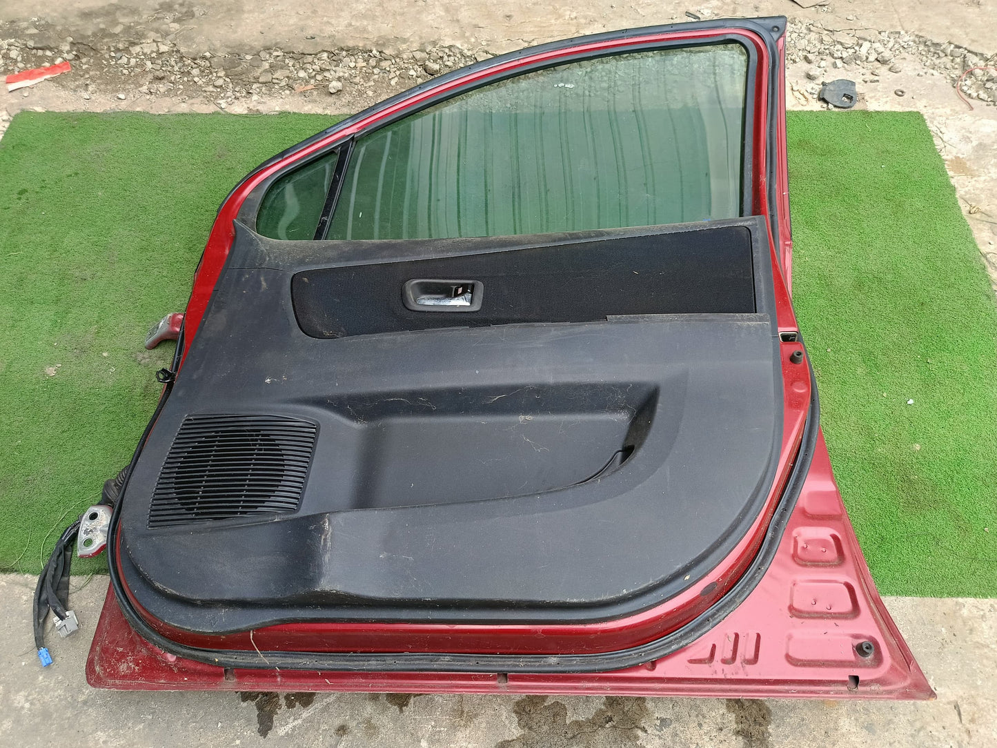 PERODUA ALZA DOOR PANEL FRH COMPLETE RED (DP00236)
