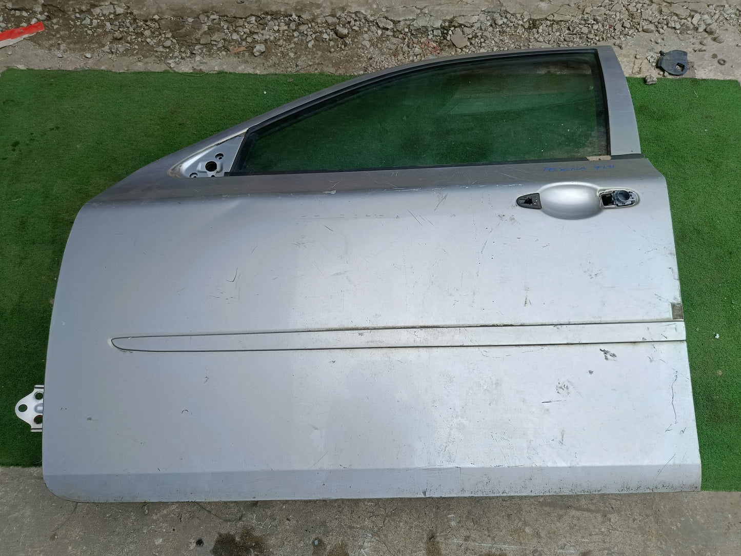 PROTON PERSONA DOOR PANEL FLH COMPLETE SILVER (DP00237)