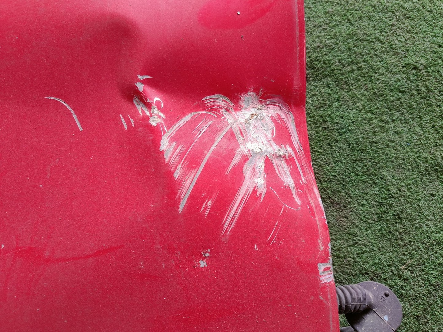 PERODUA BEZZA DOOR PANEL FRH COMPLETE RED (DP00252)