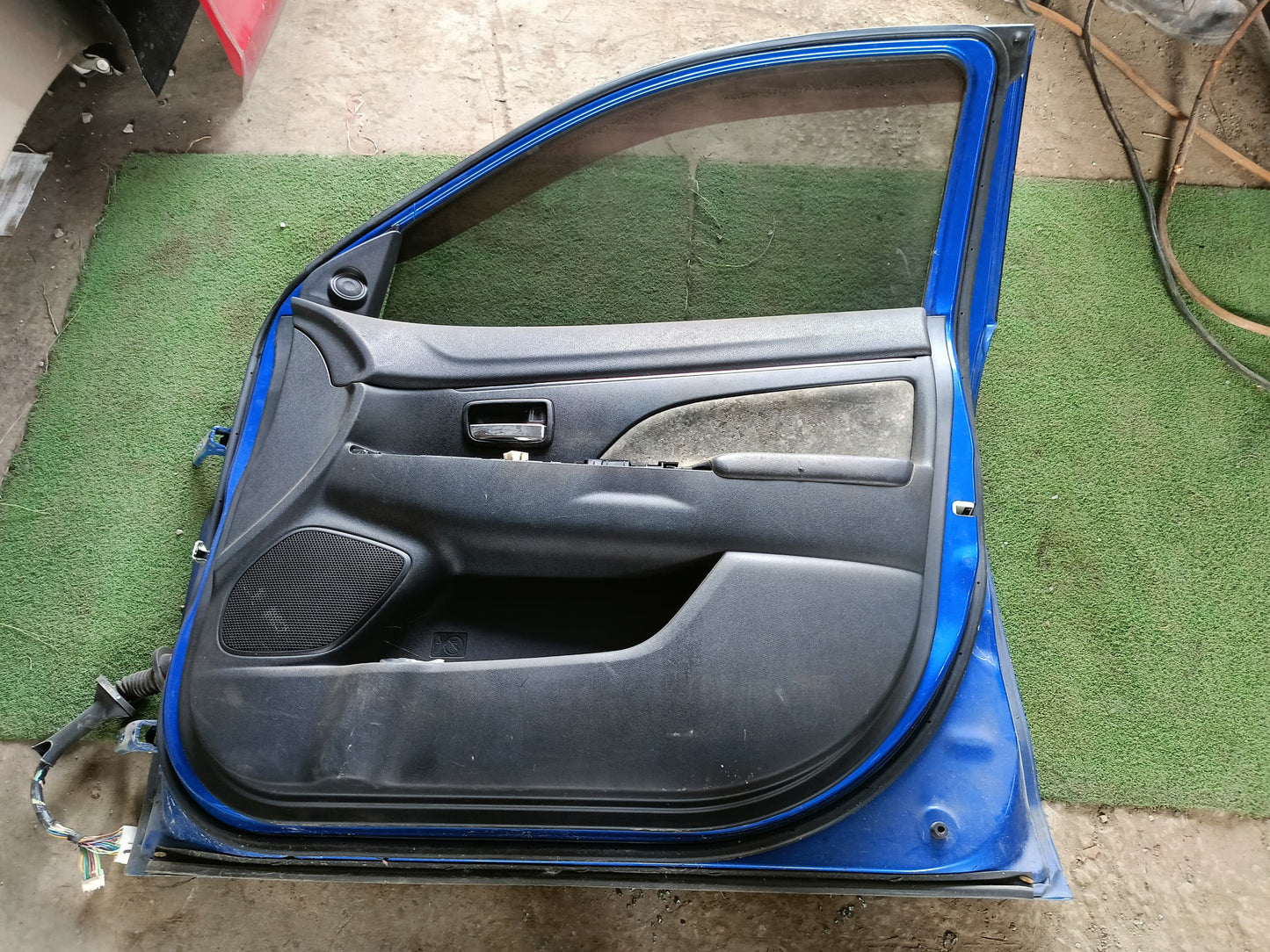 MITSUBISHI ASX DOOR PANEL FRH COMPLETE BLUE (DP00258)