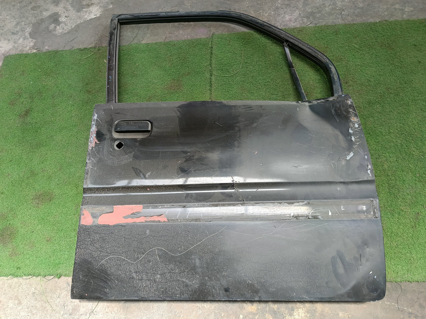 PERODUA KENARI DOOR PANEL FRH KOSONG BLACK (DP00262)