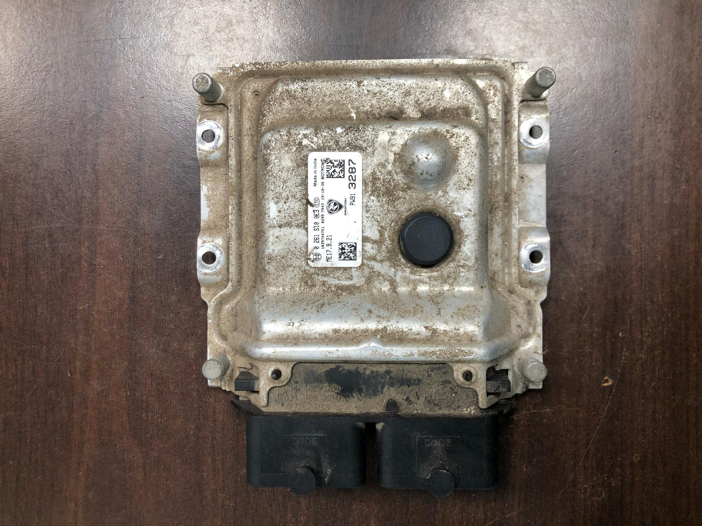 PROTON SAGA VVT ENGINE ECU (PW913287)