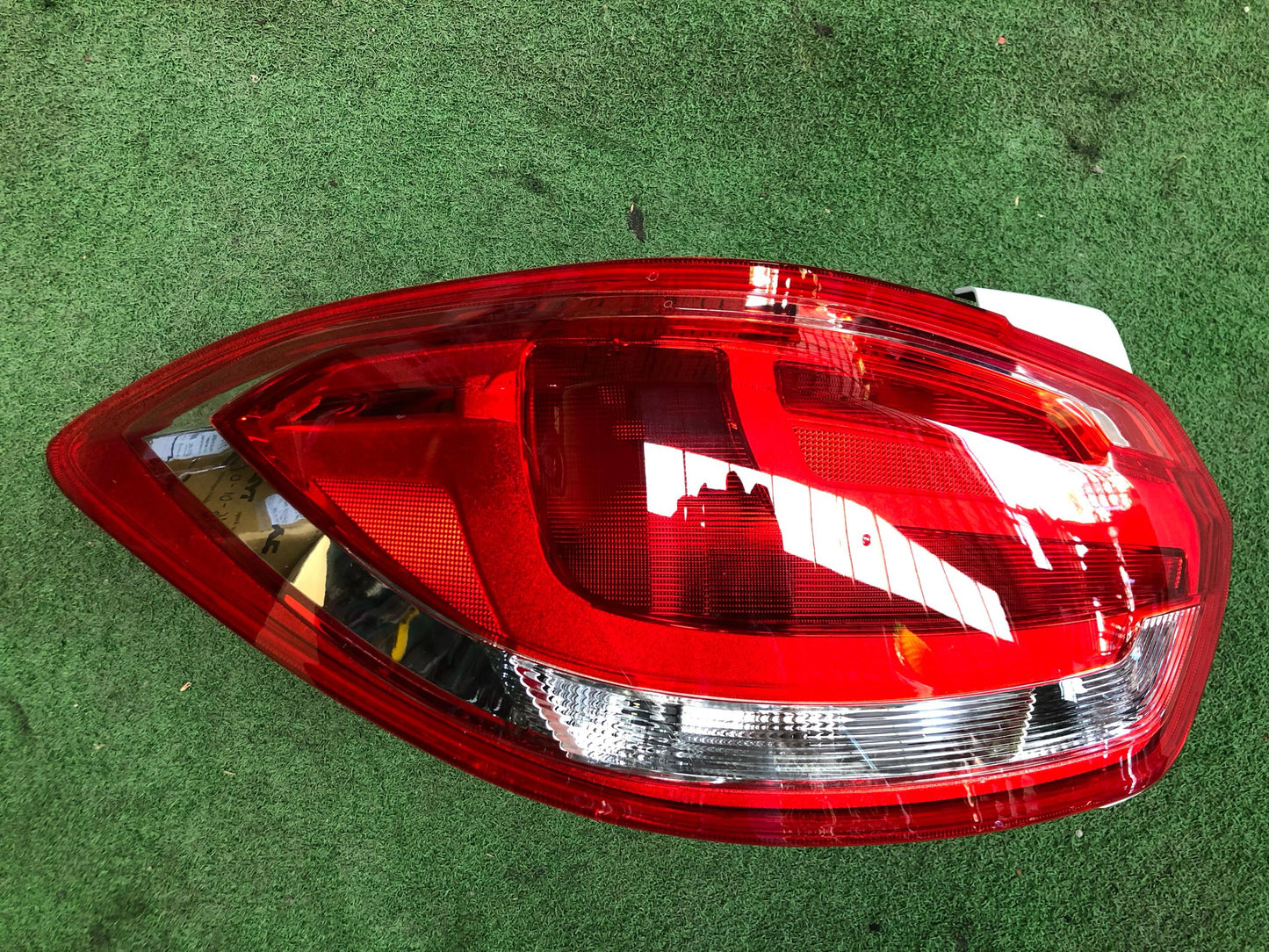 PROTON PERSONA 2016 TAIL LAMP LH (PRG02C-4036A-LNND)