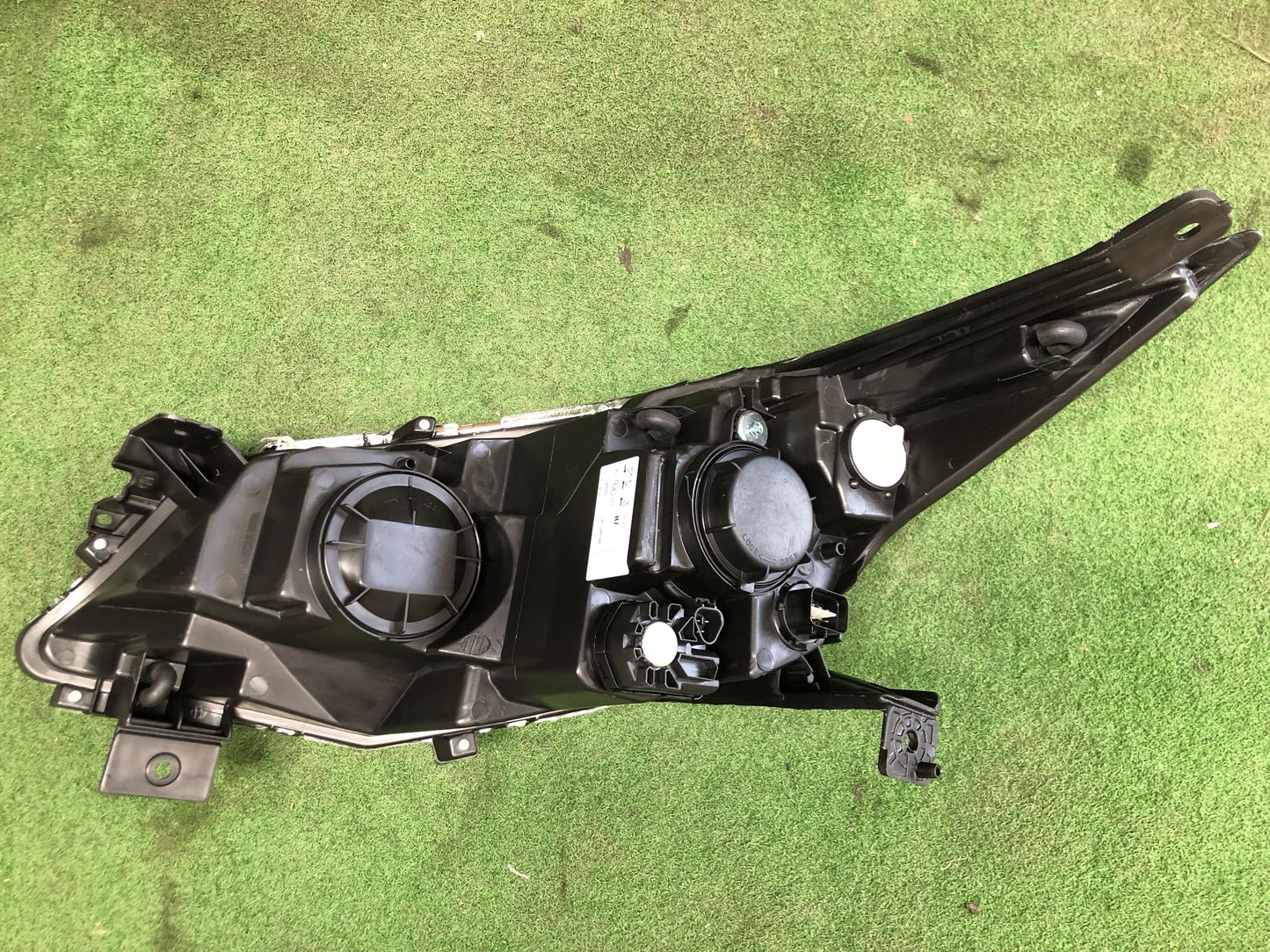 PROTON PERSONA 2016 HEAD LAMP (H7) RH (PRG02C-4031A-RNND)