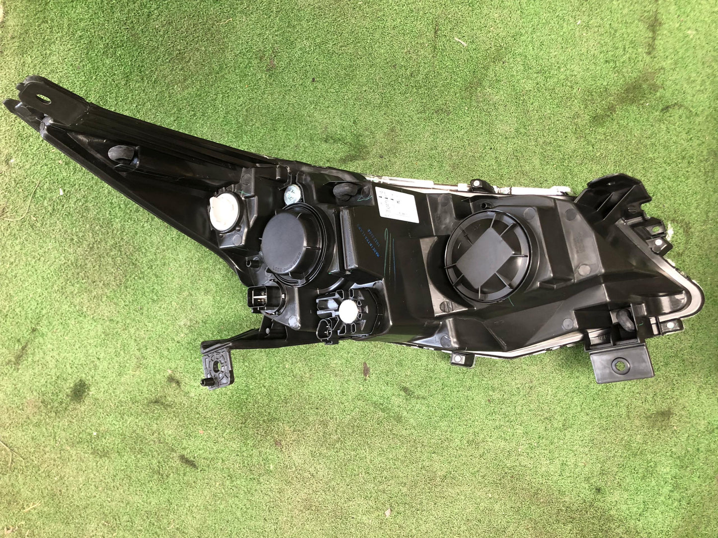 PROTON PERSONA 2016 HEAD LAMP (H7) LH (PRG02C-4031A-LNND)