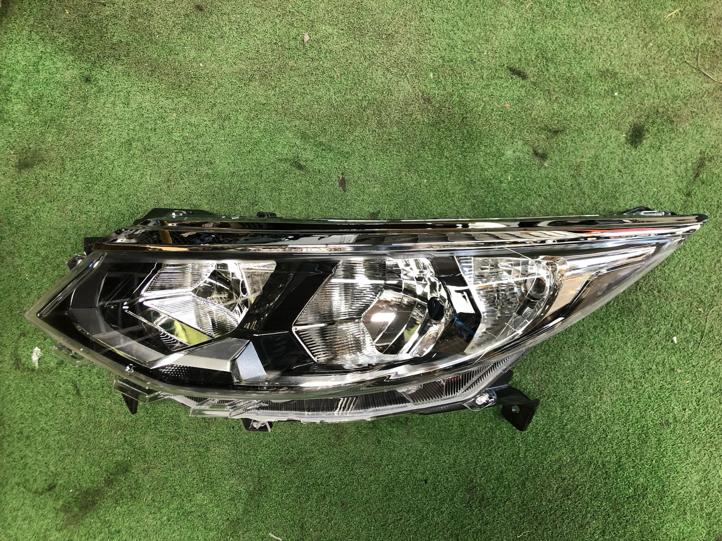 PROTON PERSONA 2016 HEAD LAMP (H7) LH (PRG02C-4031A-LNND)