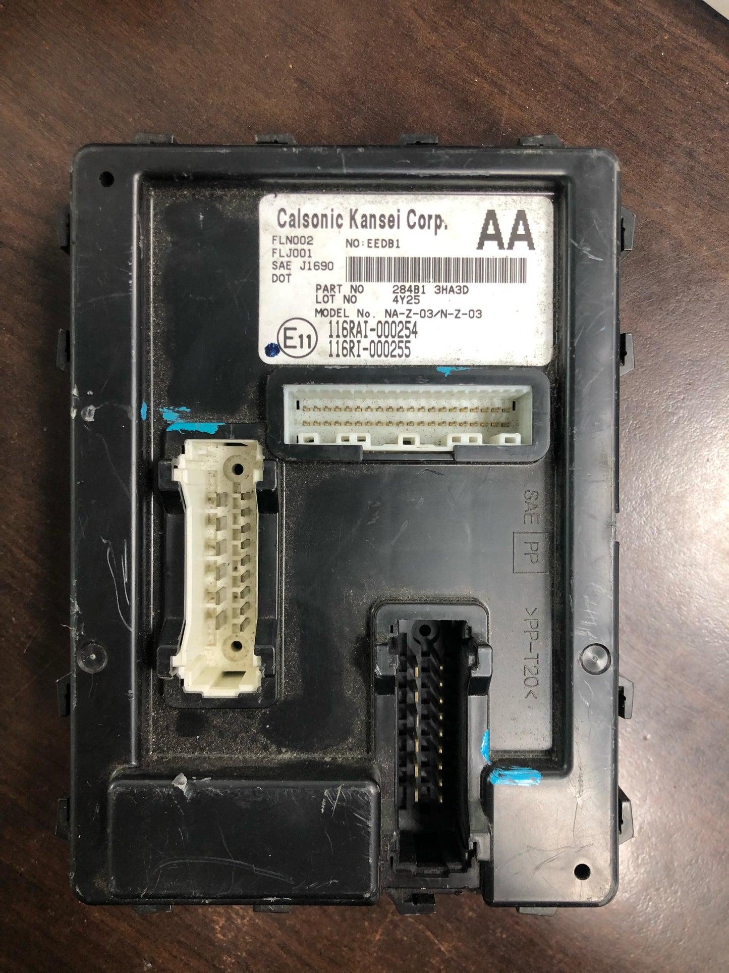 NISSAN ALMERA BODY CONTROL MODULE (284B1 3HA3D)