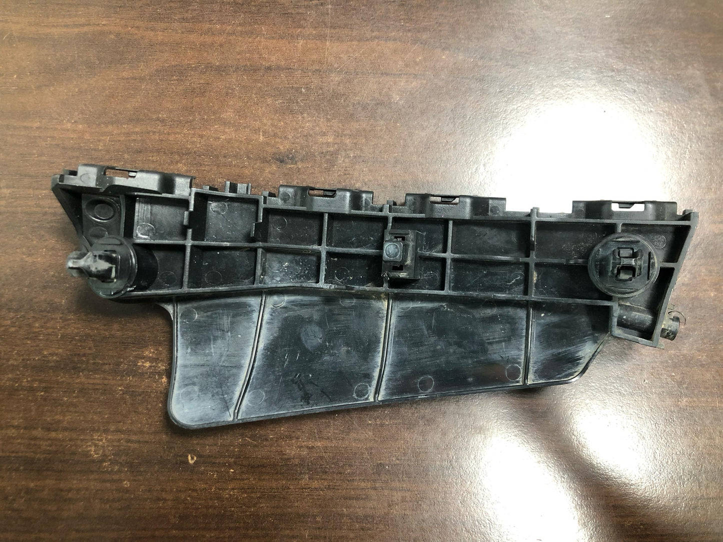 TOYOTA LAND CRUISER LC200 FRONT BUMPER BRACKET RH (52115-60141)