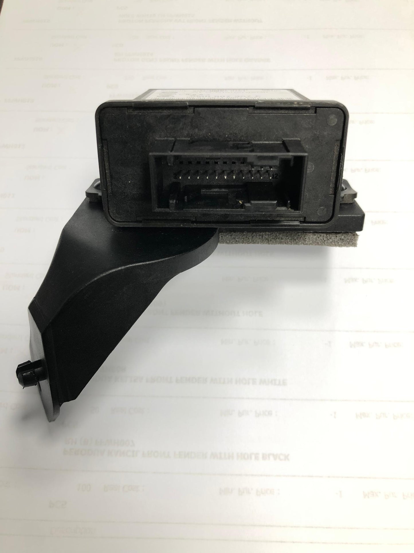 VOLKSWAGEN ABS CONTROL MODULE (5M0 907 357E)