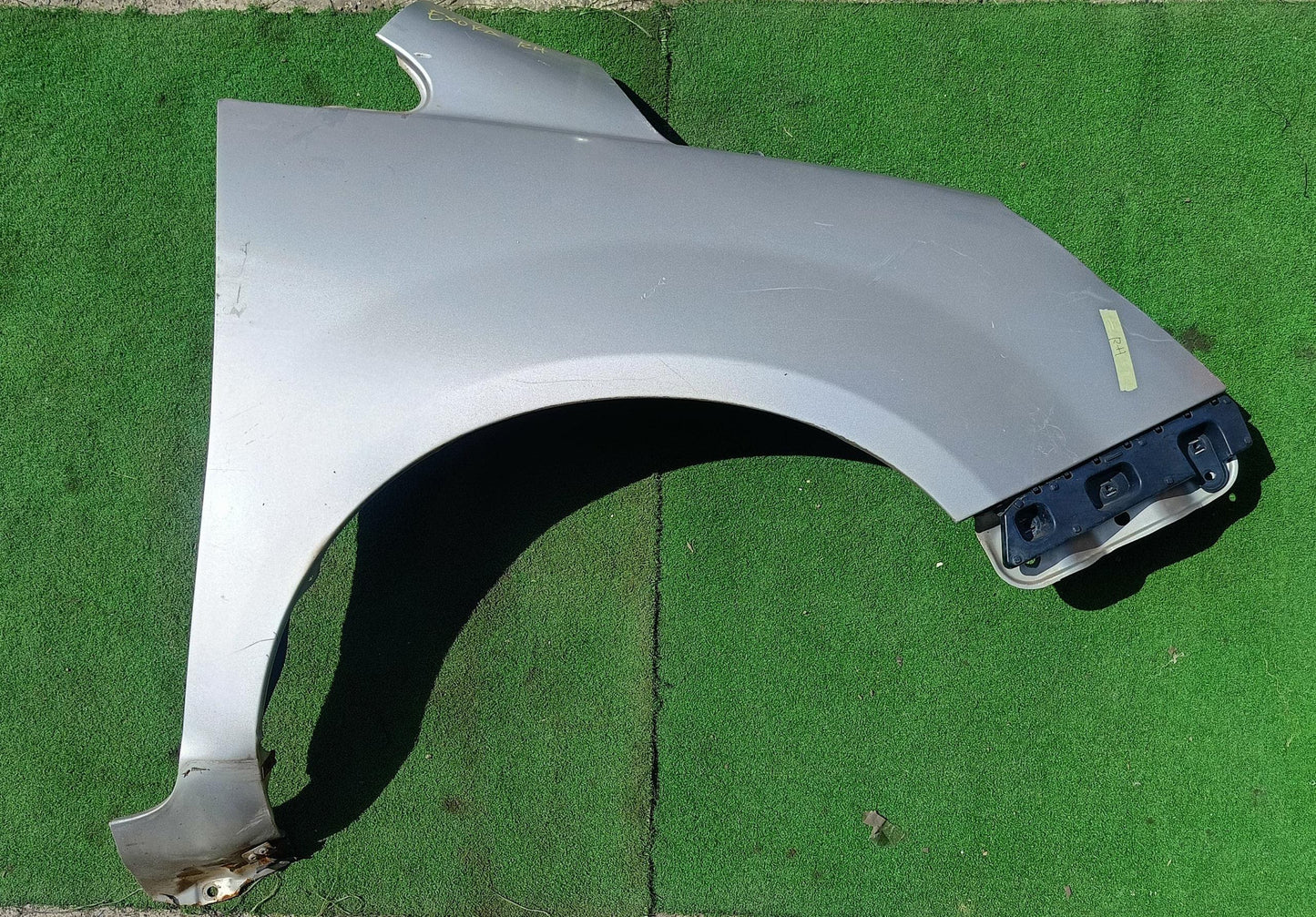 PROTON EXORA FRONT FENDER SILVER RH (FFWH090)