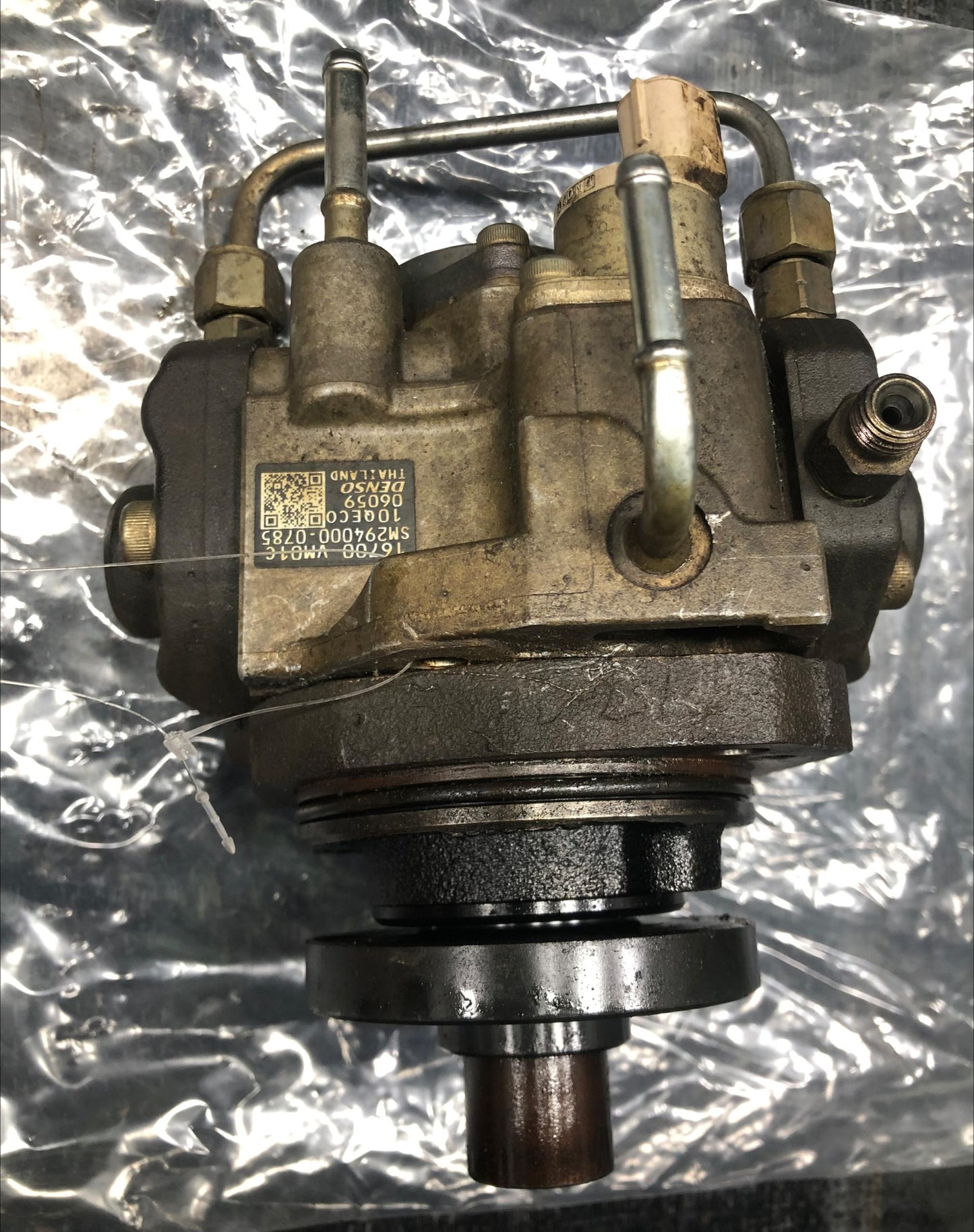 NISSAN NAVARA D40 FUEL PUMP (294000-0785)