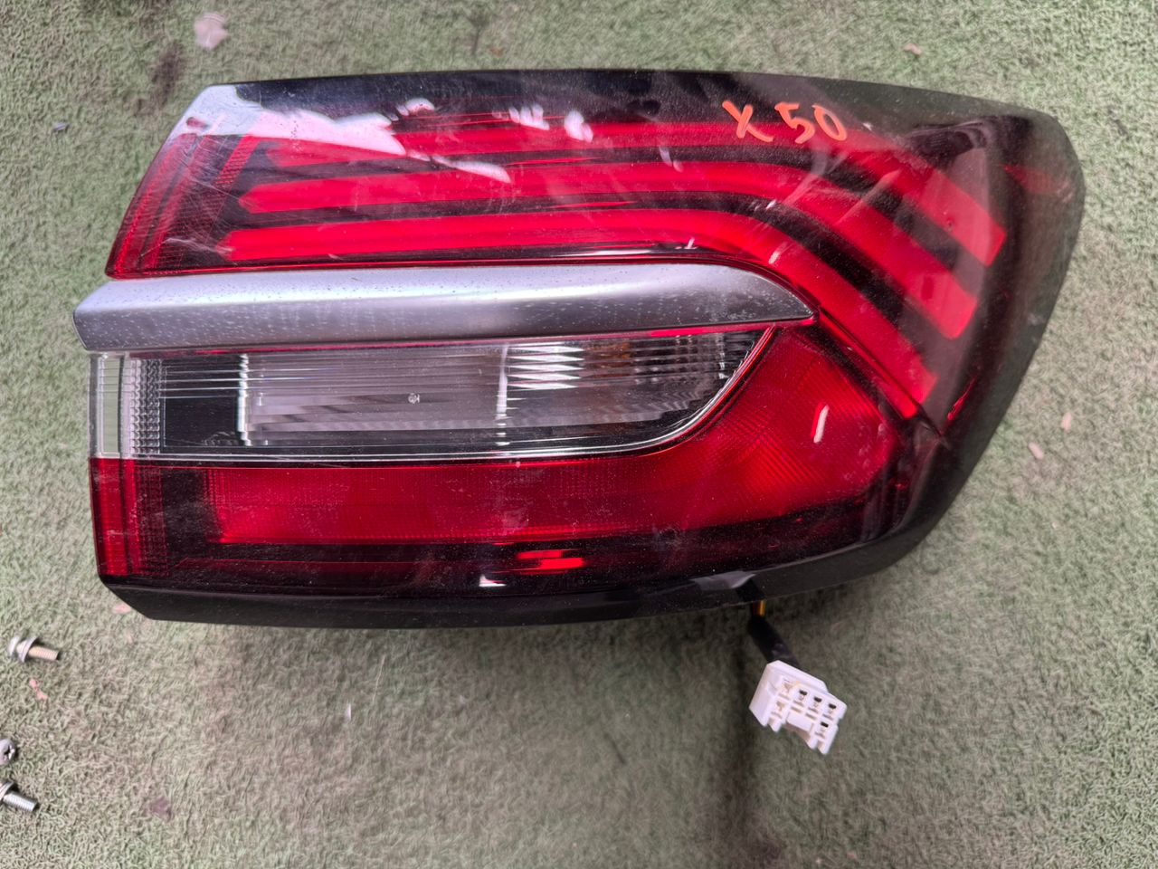 PROTON X50 OUTER TAIL LAMP RH (TL00205)