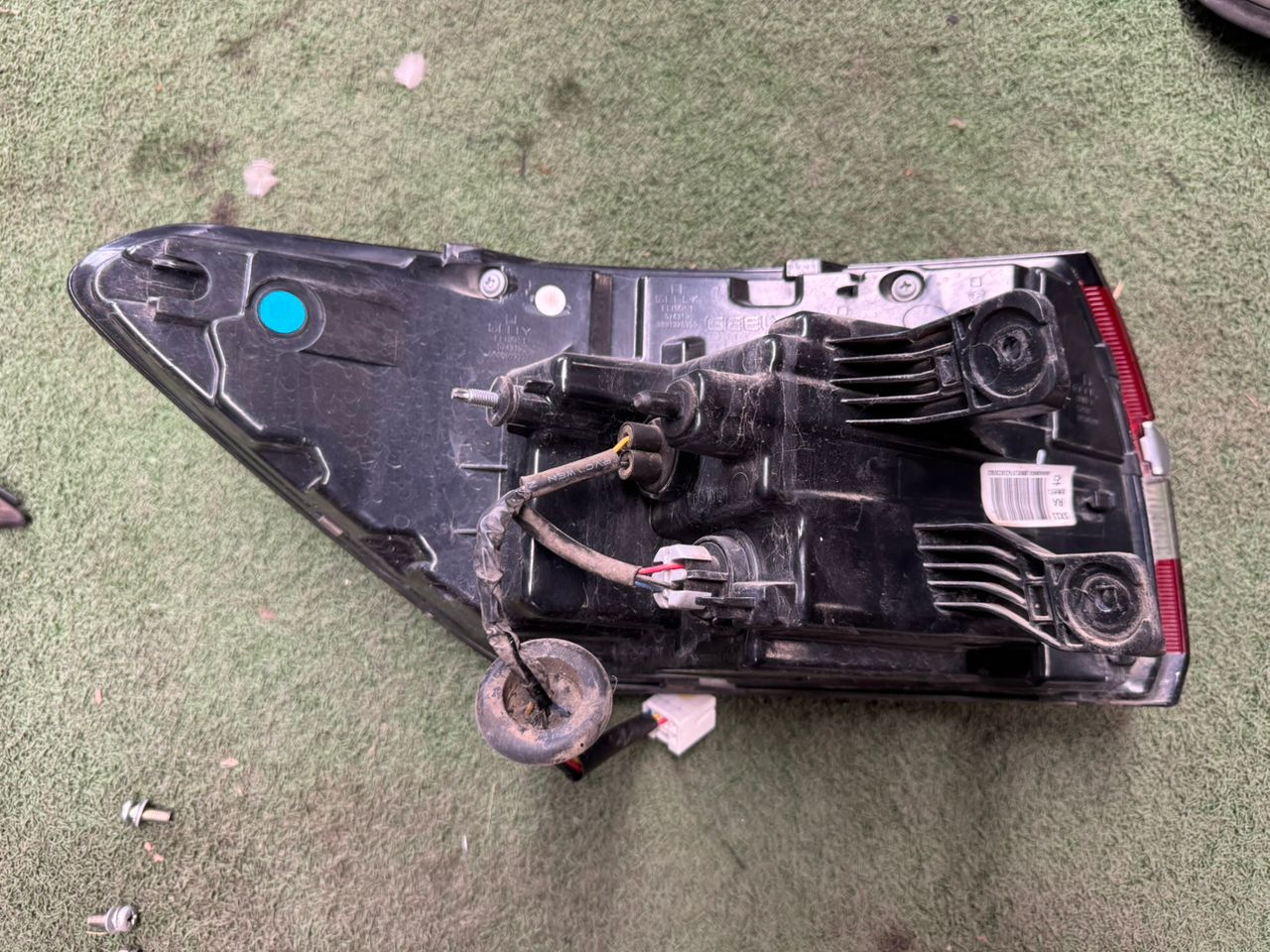 PROTON X50 OUTER TAIL LAMP RH (TL00205)
