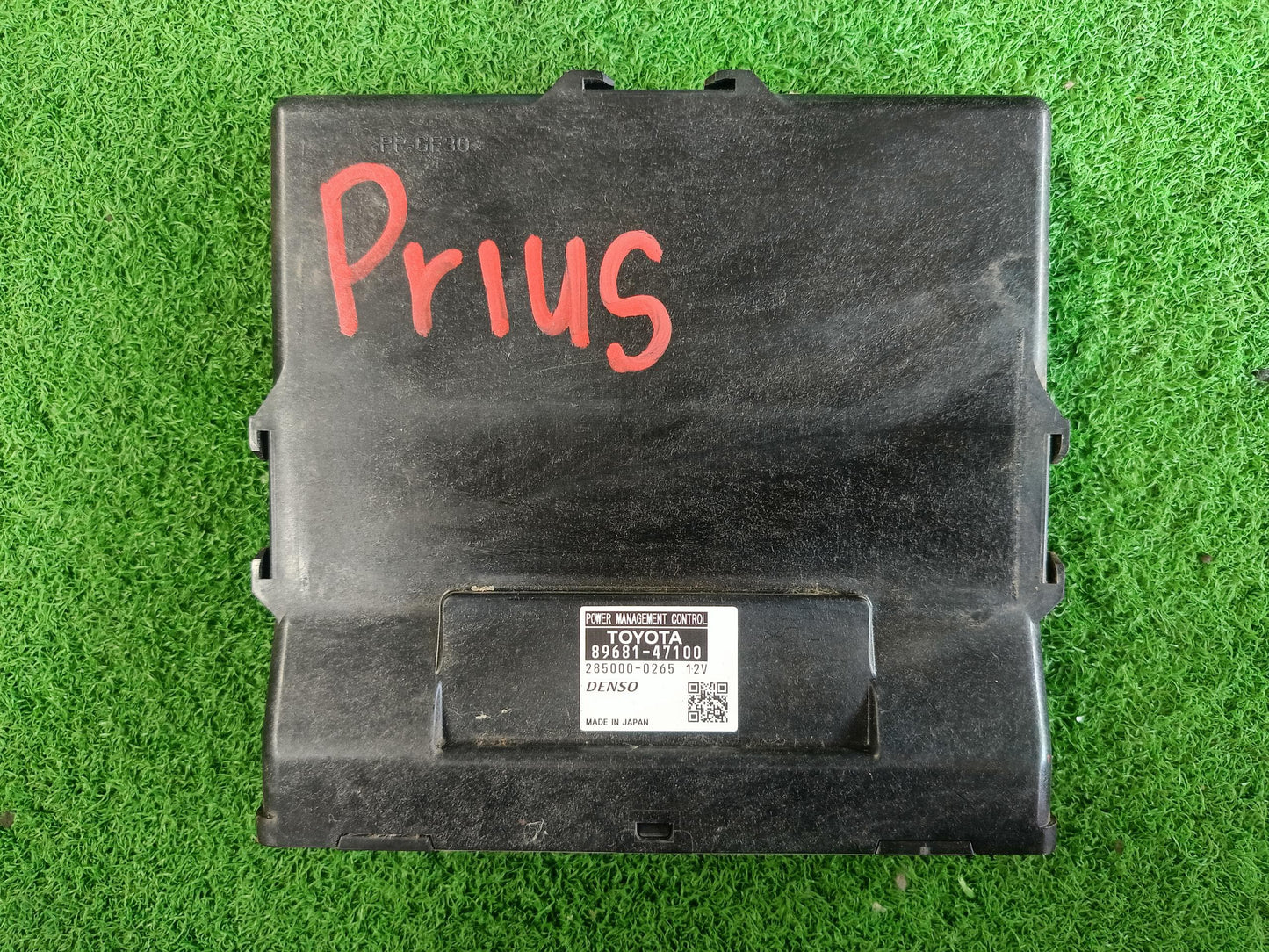 TOYOTA PRIUS POWER MODULE ECU (89681-47100)