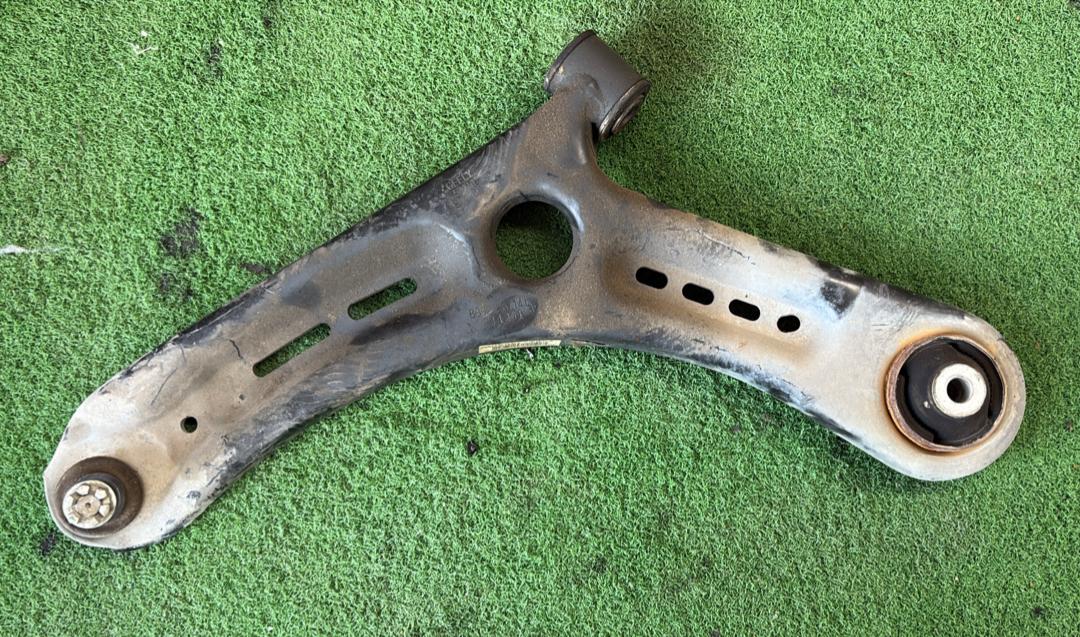 PROTON X50 LOWER ARM LH (LAM052)