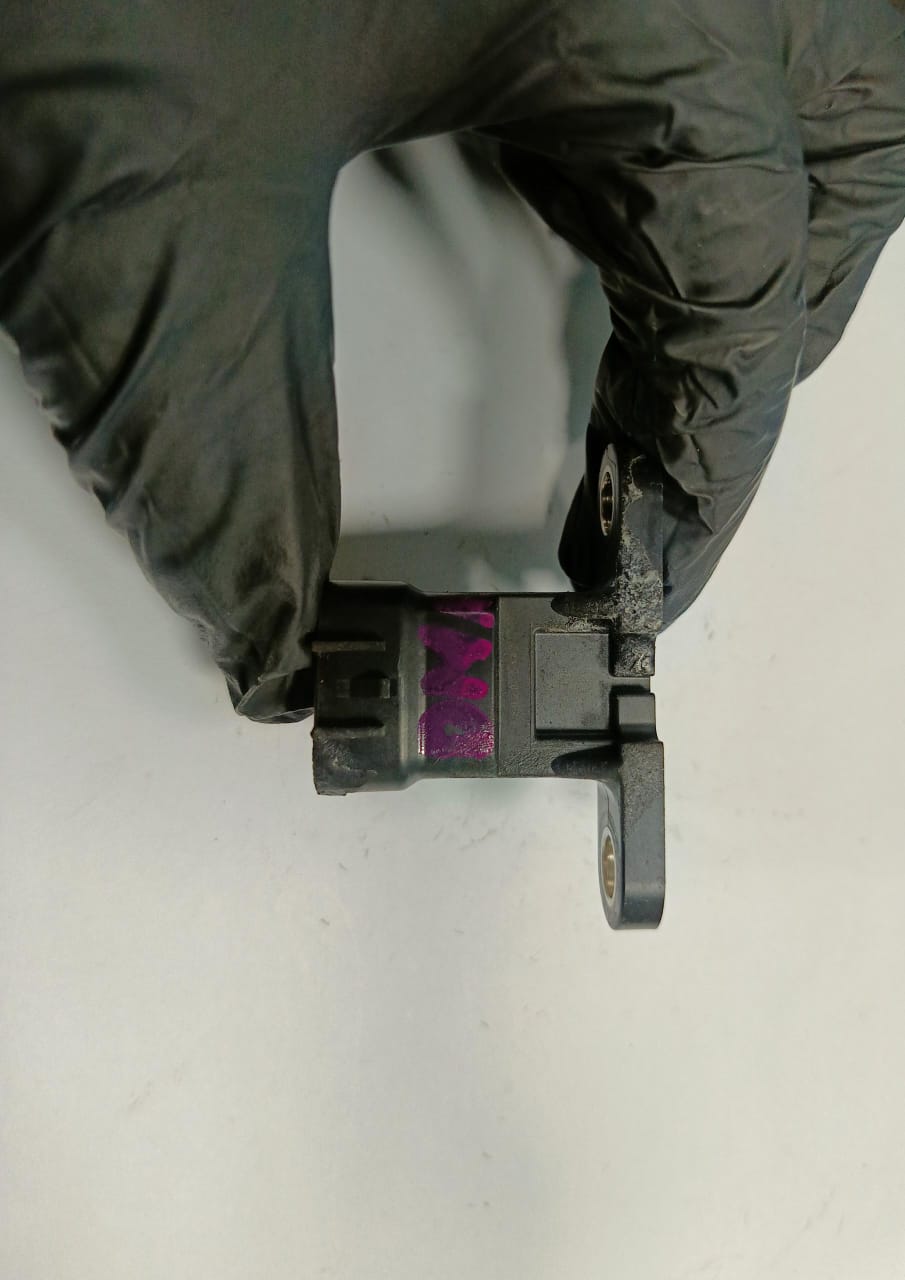 DMAX VCROSS MAP SENSOR (898020-5140)