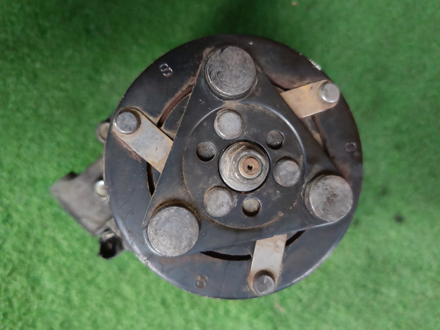 HONDA CRV COMPRESSOR (TRSA09)