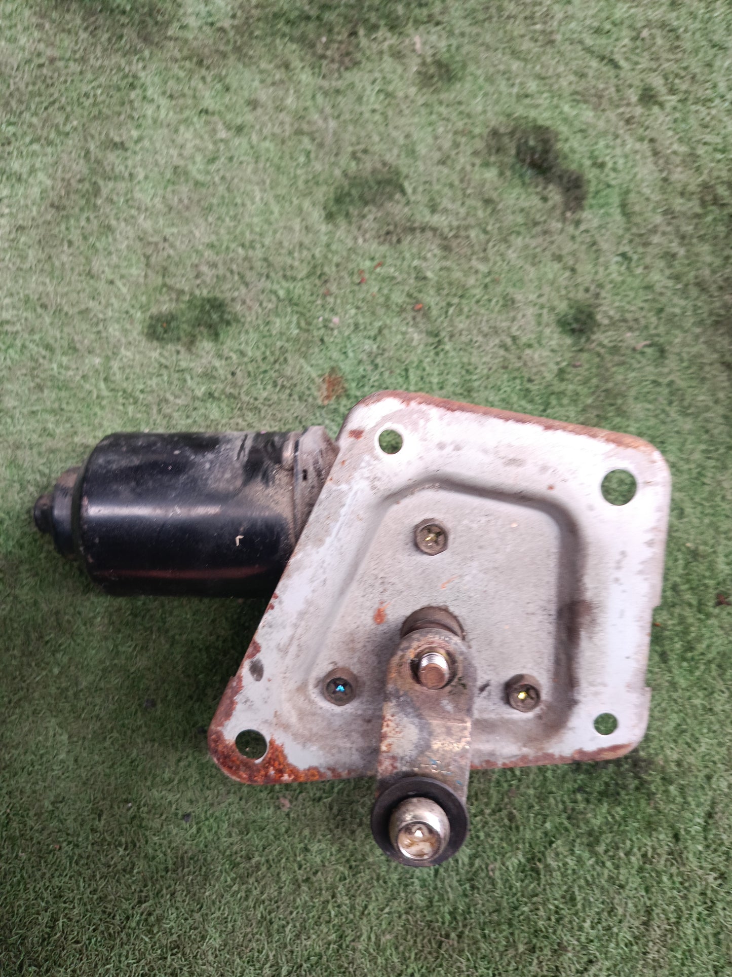 PERODUA KANCIL WIPER MOTOR (85120-87Z03-6)