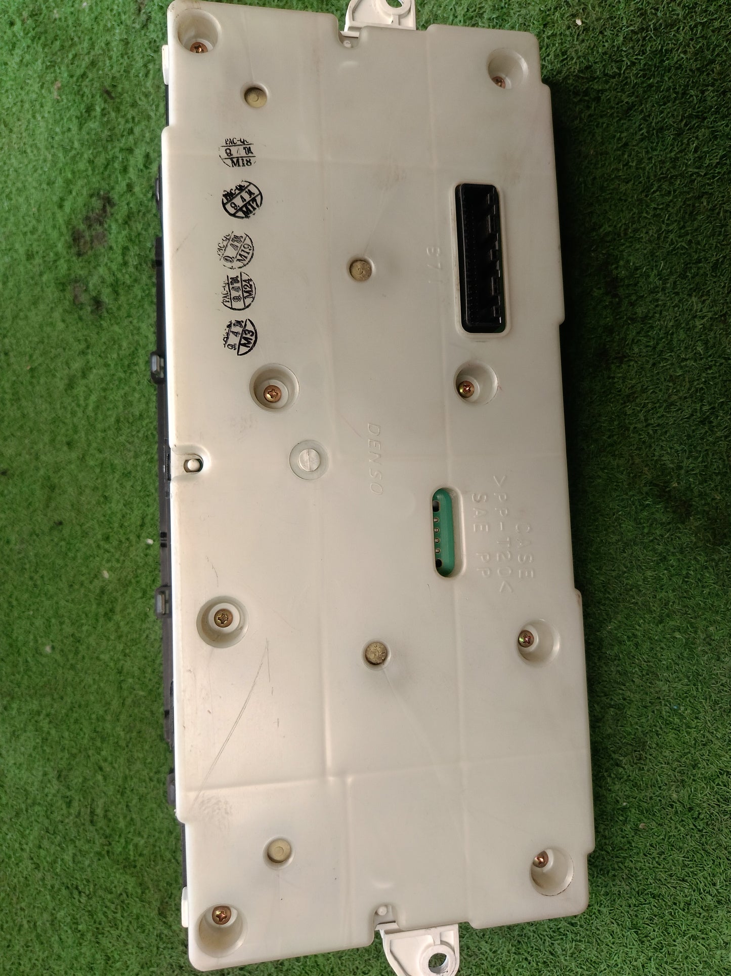TOYOTA AVANZA METER (83800-BZ130)