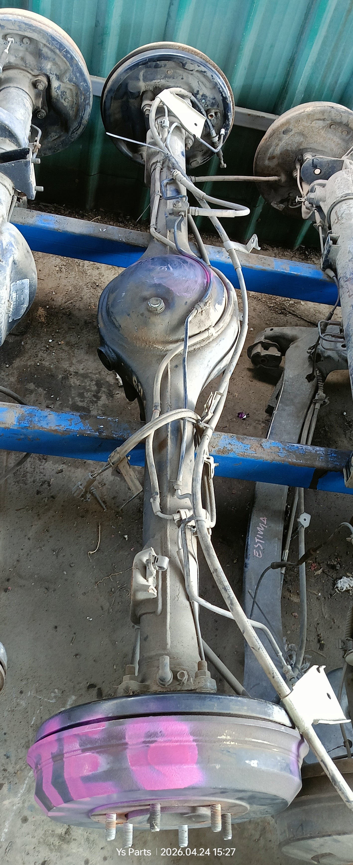ISUZU DMAX ITEQ 3.0 REAR AXLE (RA0027)