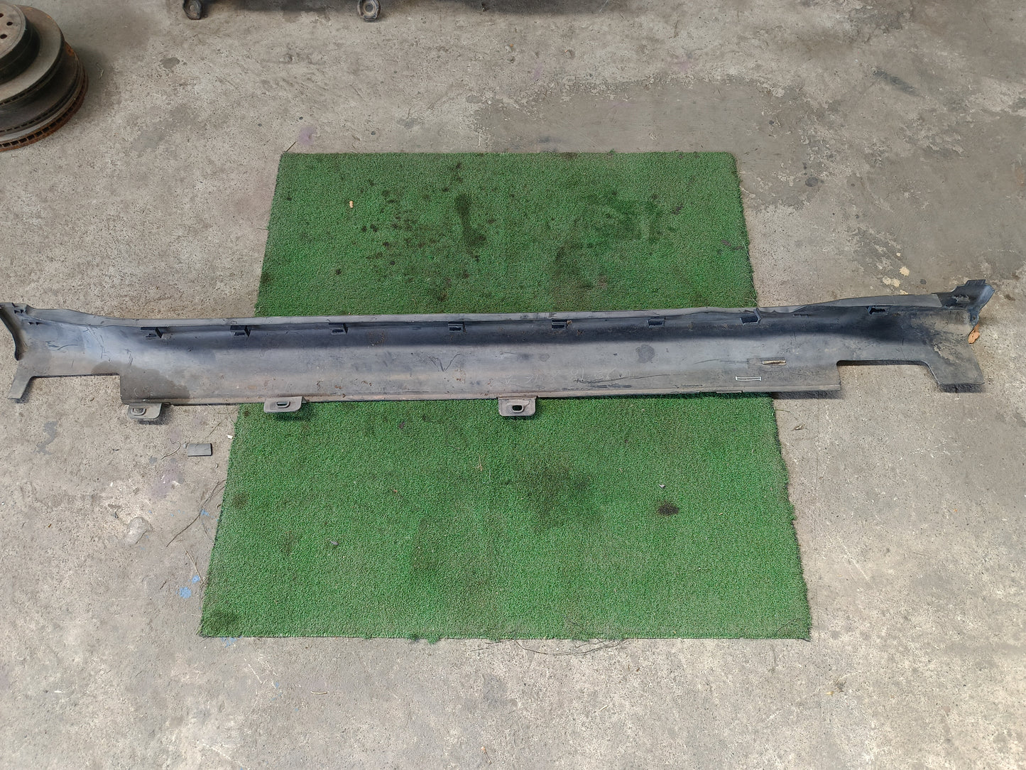 HONDA HRV SIDE SKIRT LH (71800-T8N T0 L)