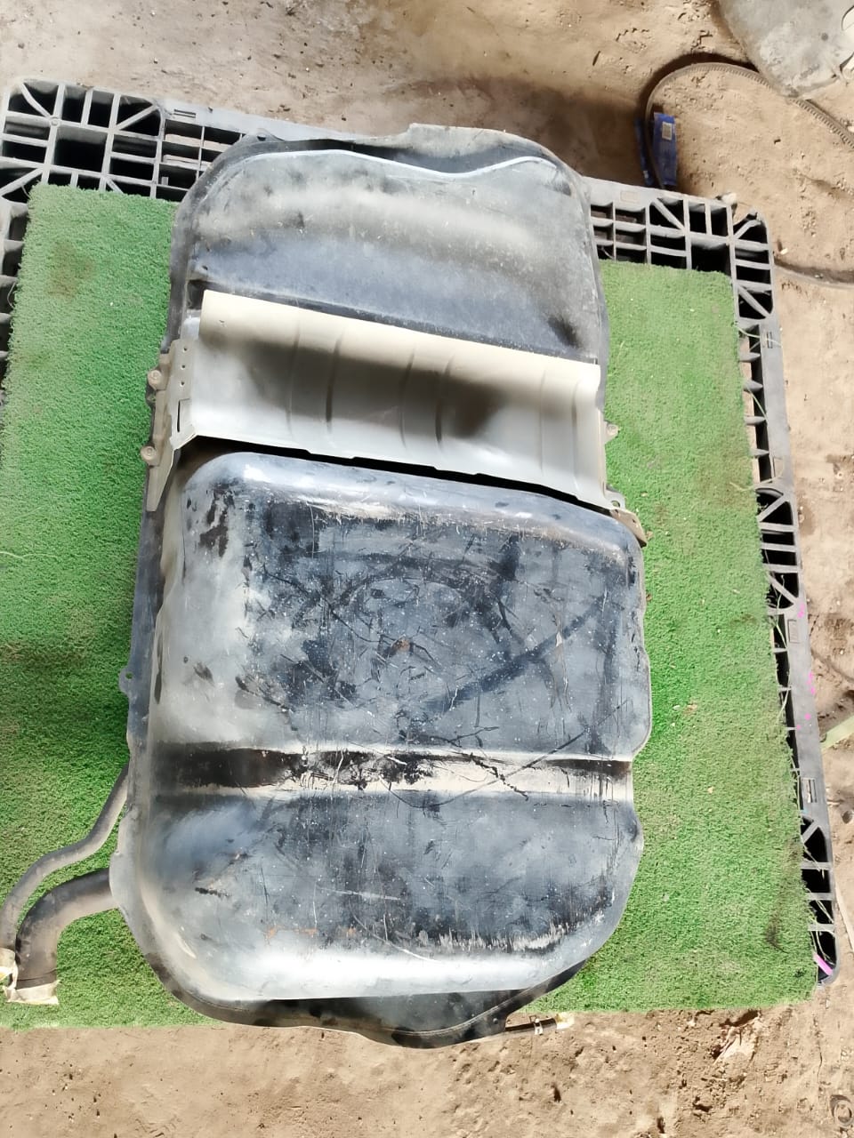 MITSUBISHI ASX FUEL TANK (FT00006)