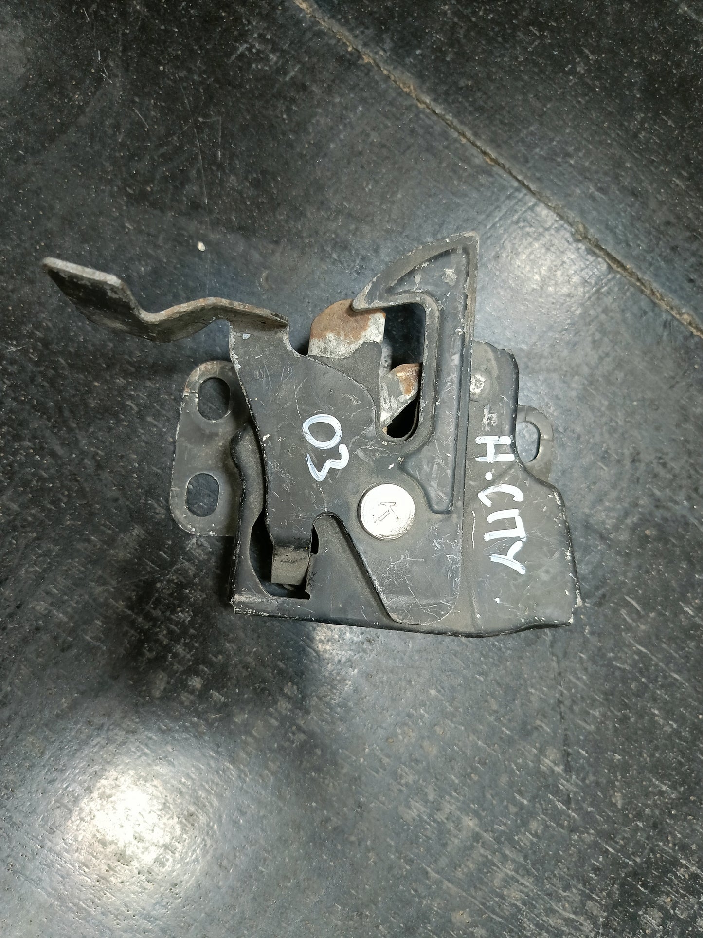 HONDA SEL CITY 2006 FRONT BONNET LOCK (BL00016)