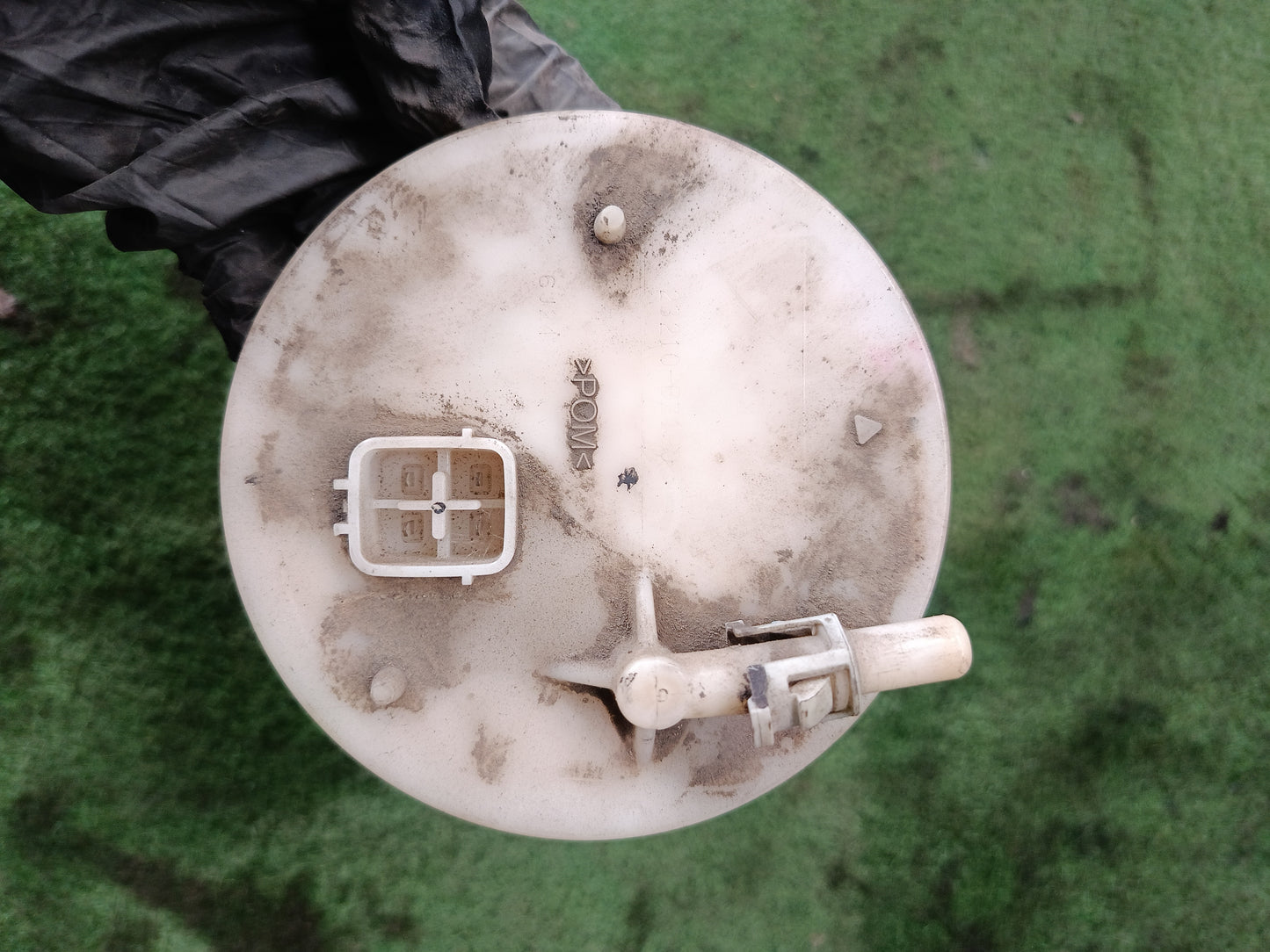 PERODUA BEZZA FUEL PUMP (23210-BZ190)