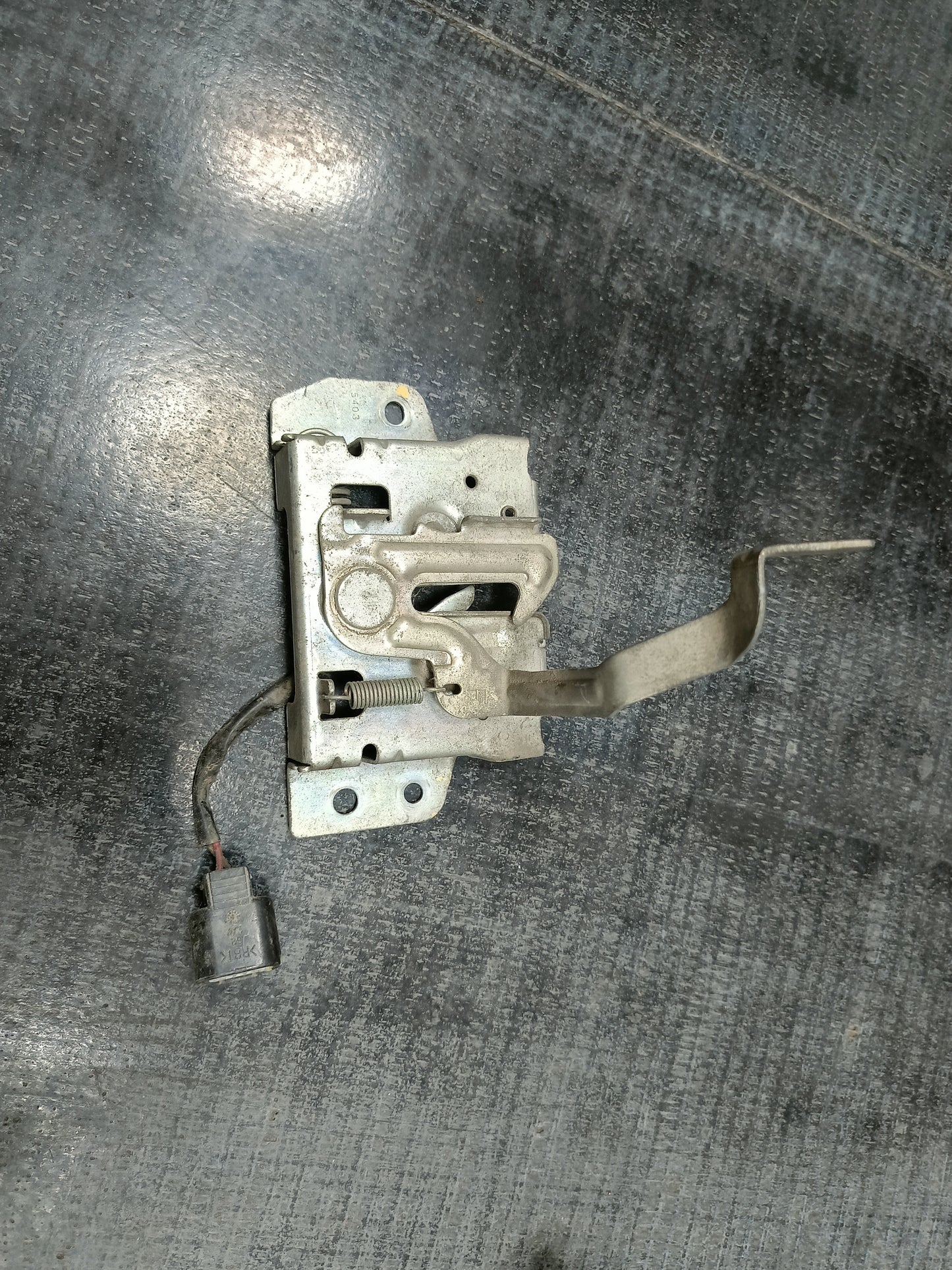 MITSUBISHI OUTLANDER AIRTREX FRONT BONNET LOCK (BL00036)