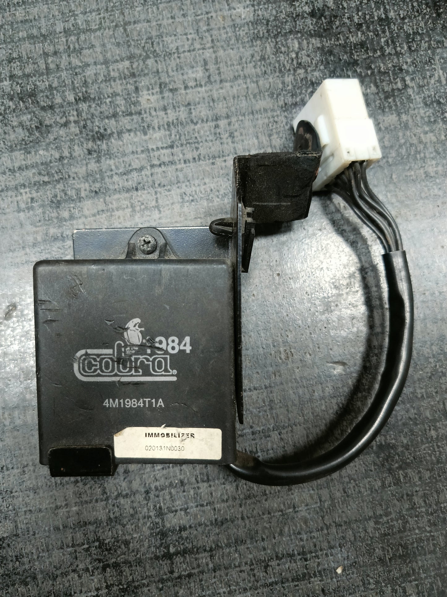 TOYOTA ALTIS IMMOBILIZER ECU (4M1984T1A)