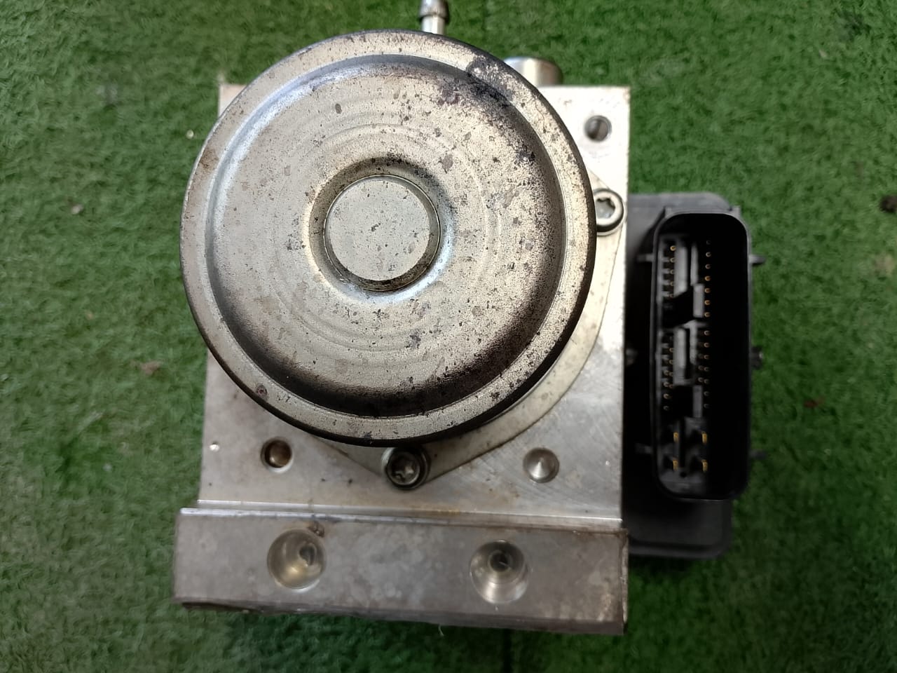NISSAN SERENA C27 ABS PUMP (ABS0001)