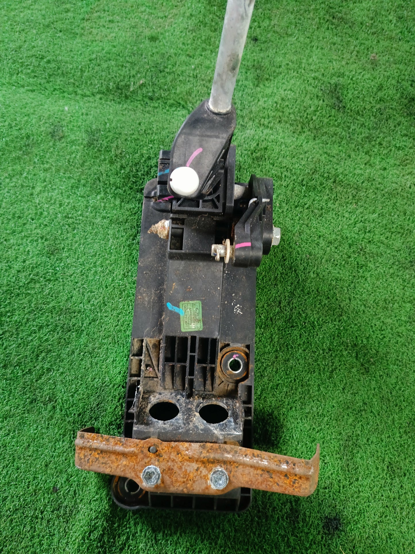 PERODUA AXIA (M) GEAR LEVEL (GL0055)