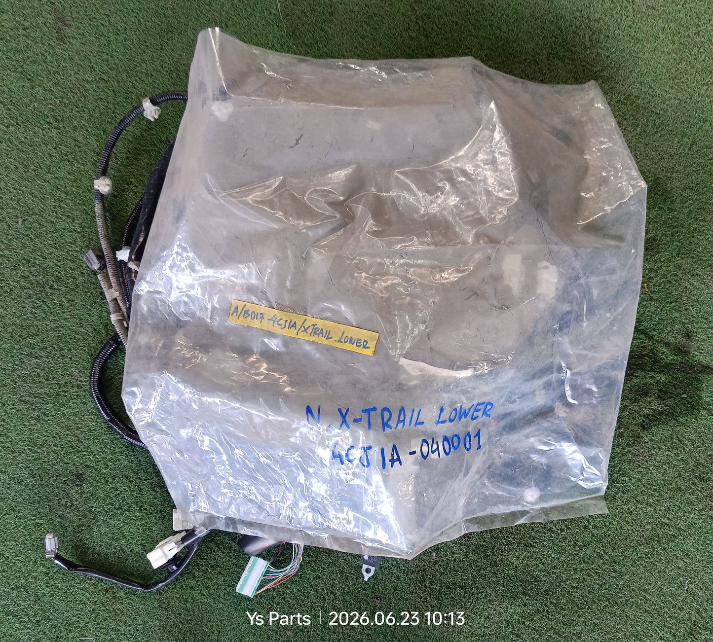 NISSAN X-TRAIL LOWER WIRING (24017-4CJ1A)